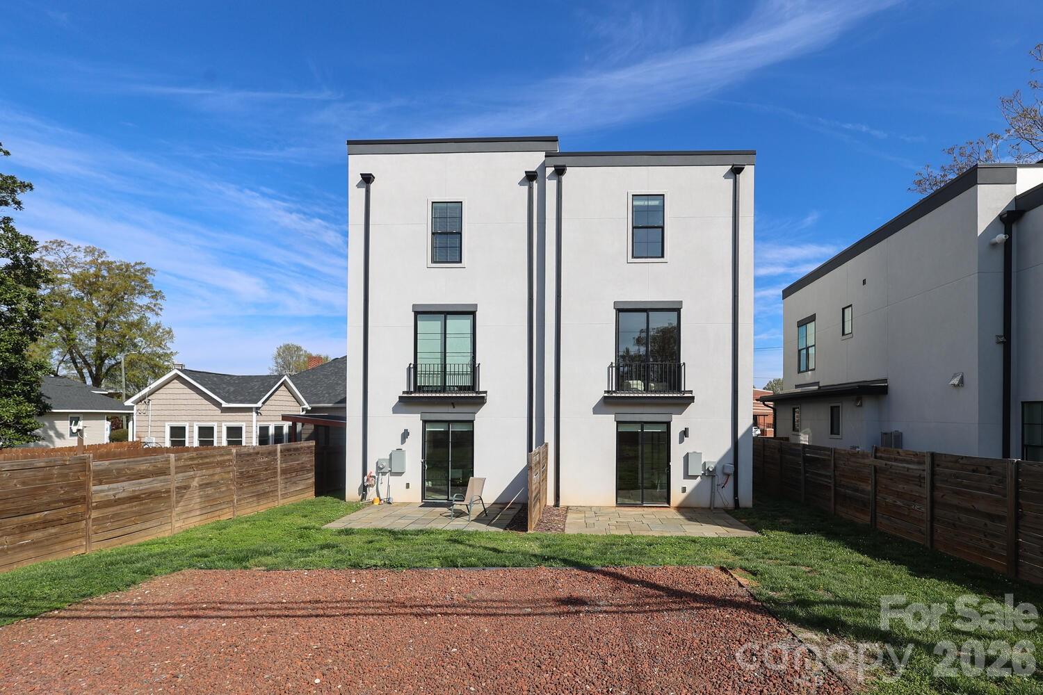 1302 E 10th Street — Charlotte