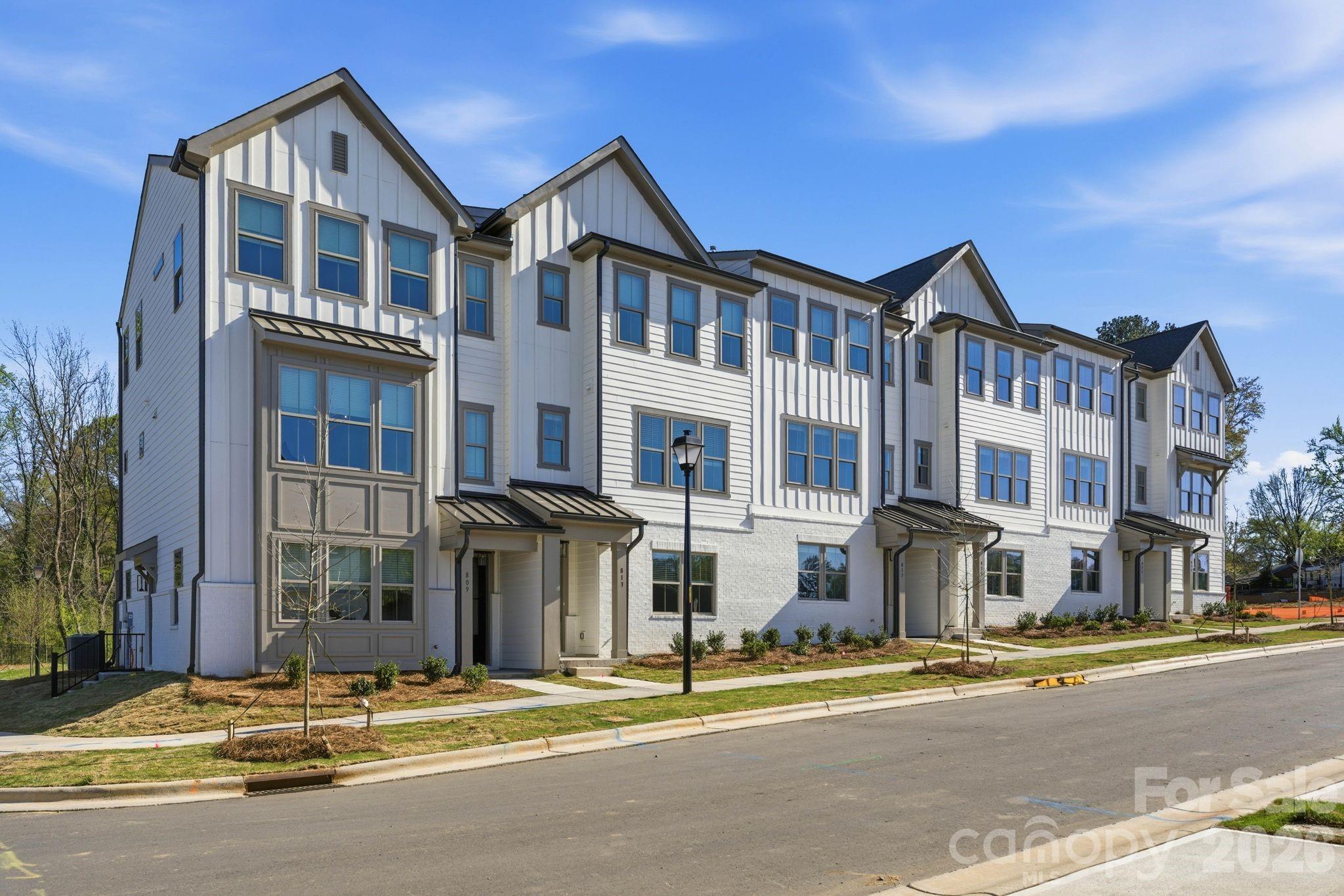 809 Garringer Place — Charlotte