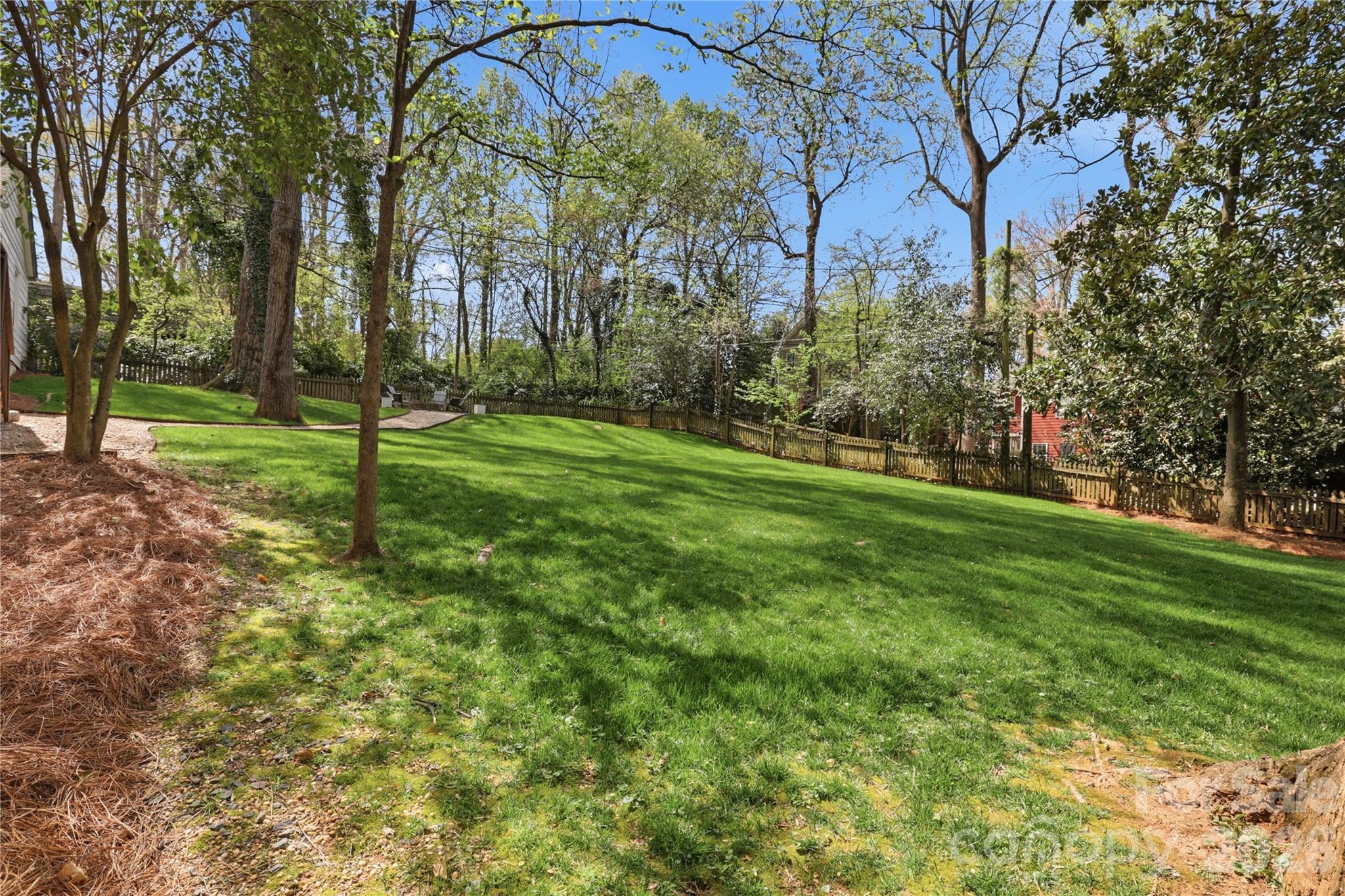 2732 Temple Lane — Charlotte