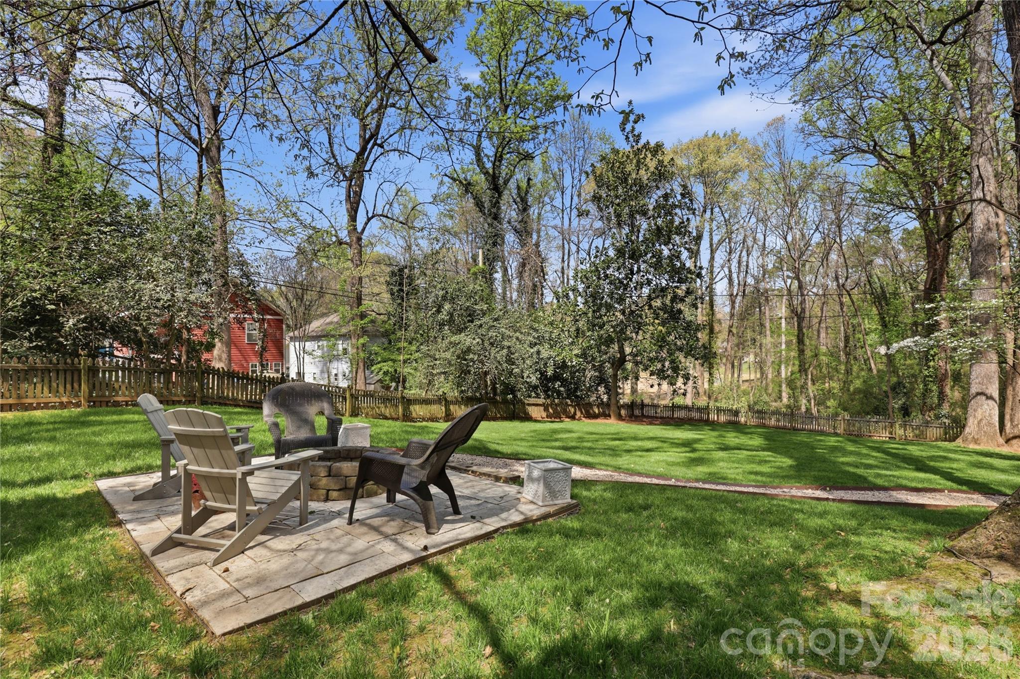 2732 Temple Lane — Charlotte