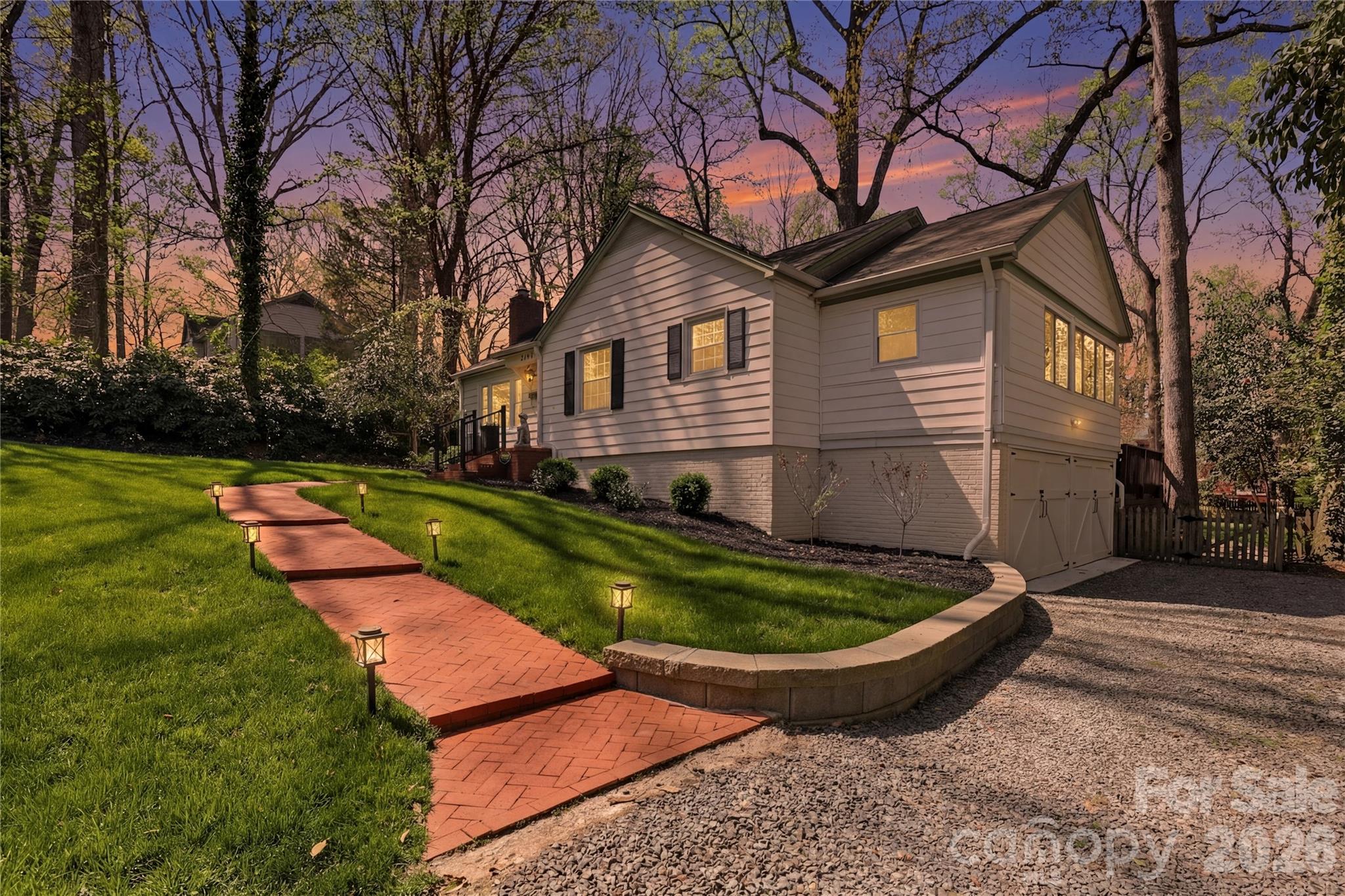 2732 Temple Lane — Charlotte