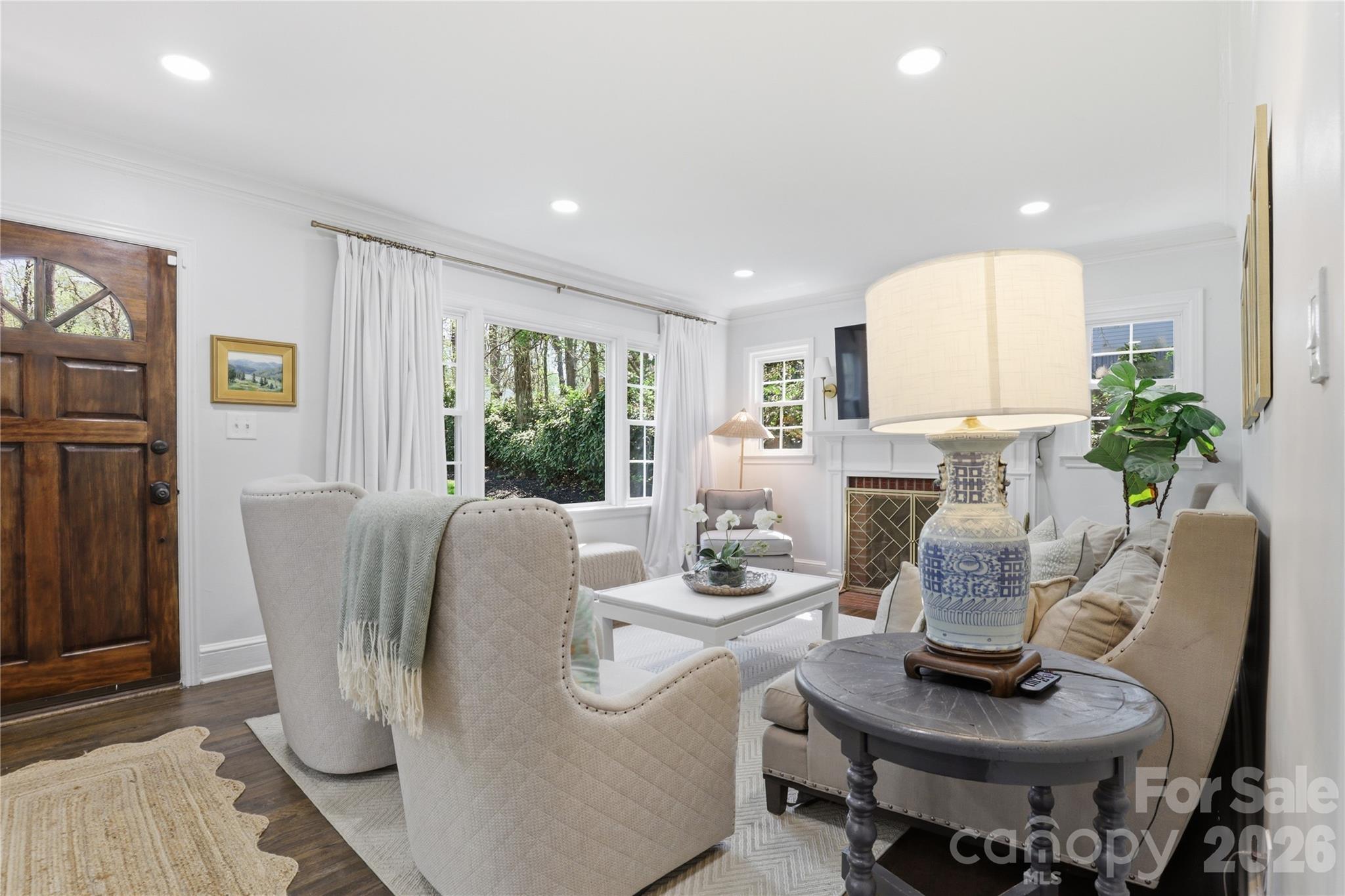 2732 Temple Lane — Charlotte