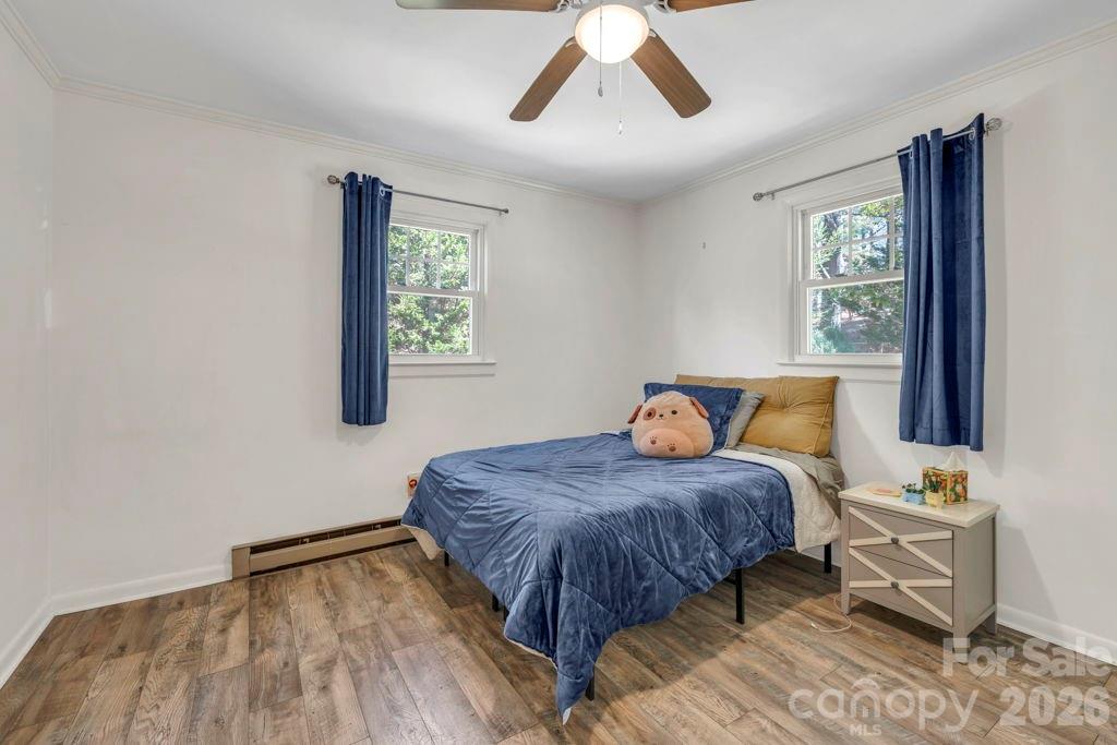 156 Olancha Avenue — Boone