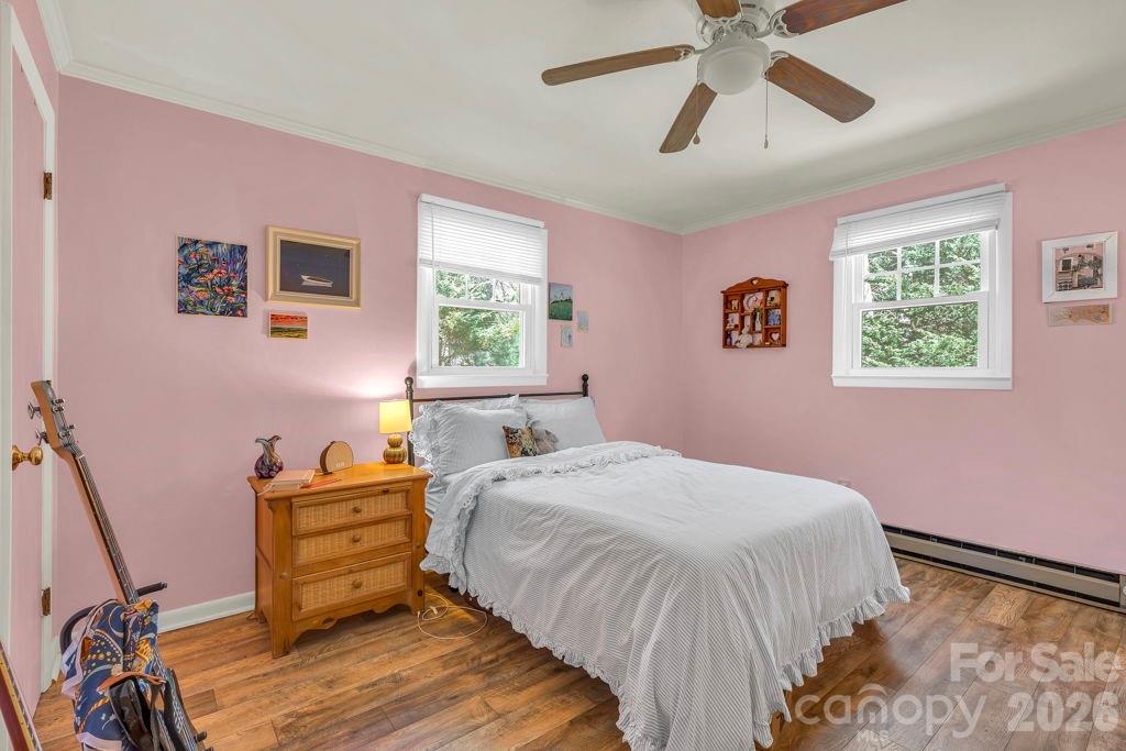 156 Olancha Avenue — Boone
