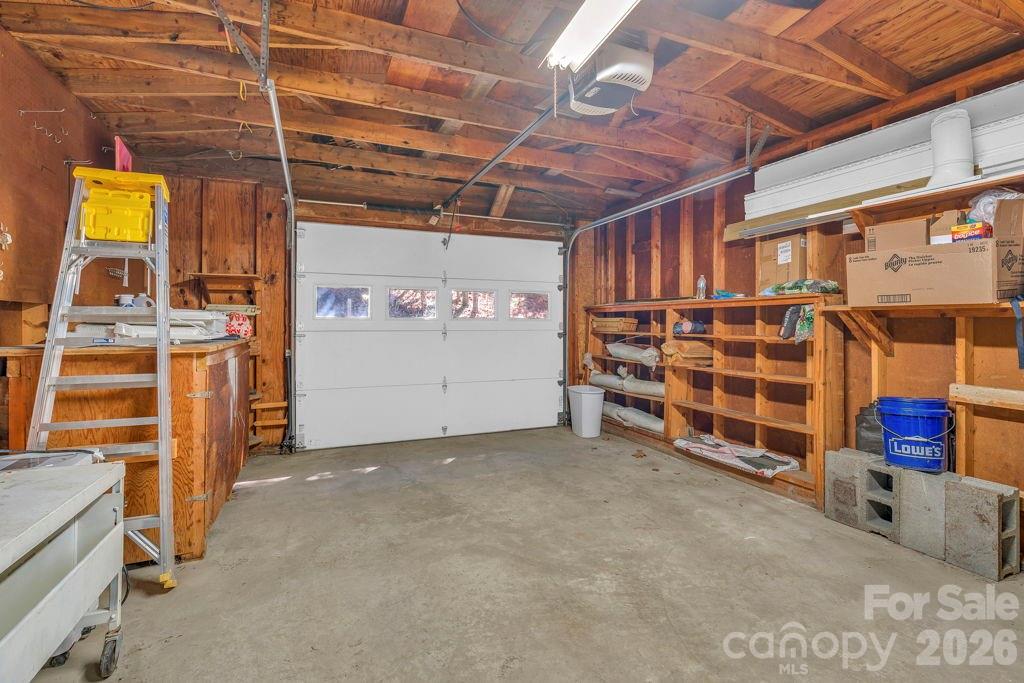 156 Olancha Avenue — Boone