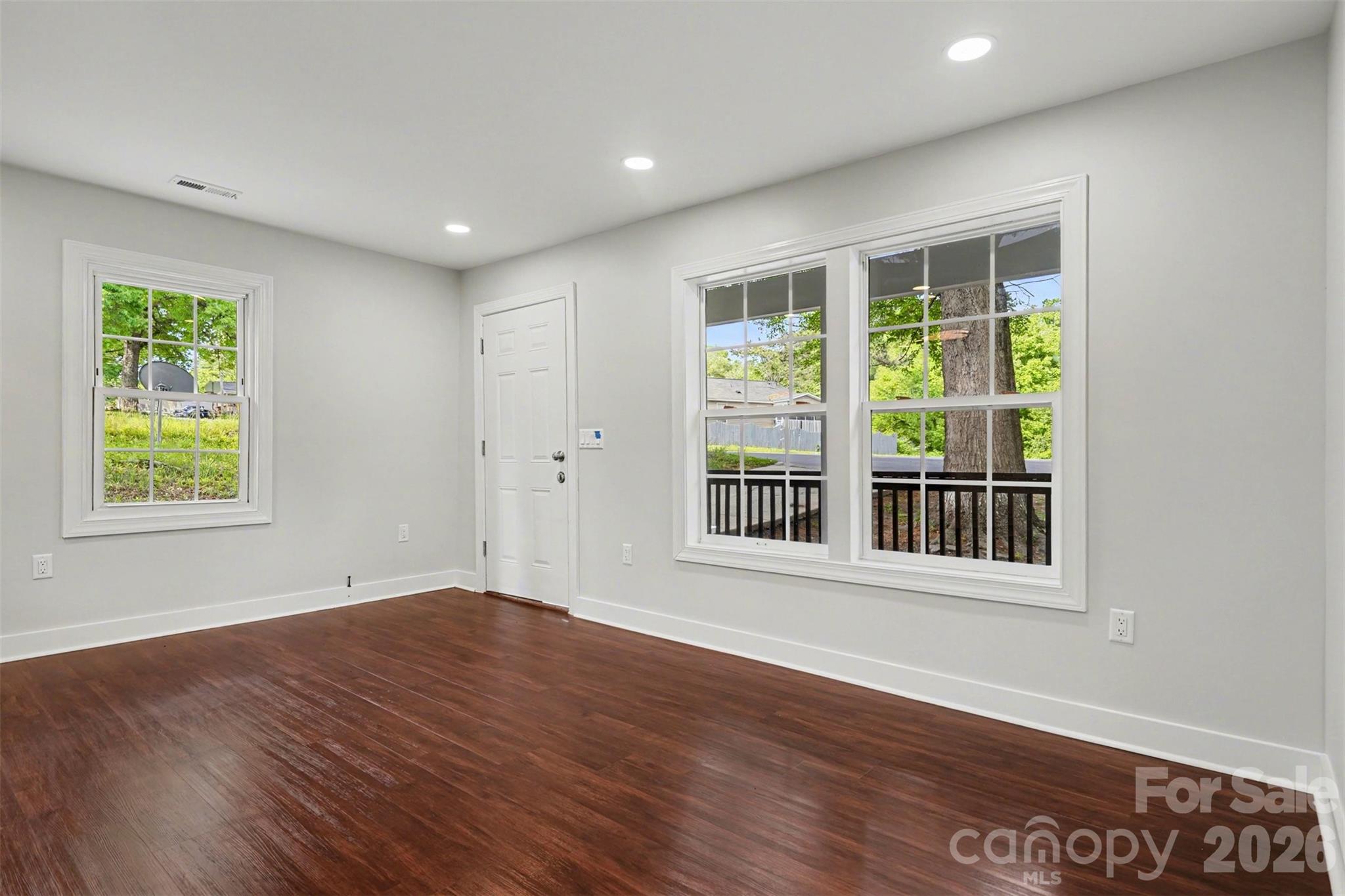 722 S Weldon Street — Gastonia