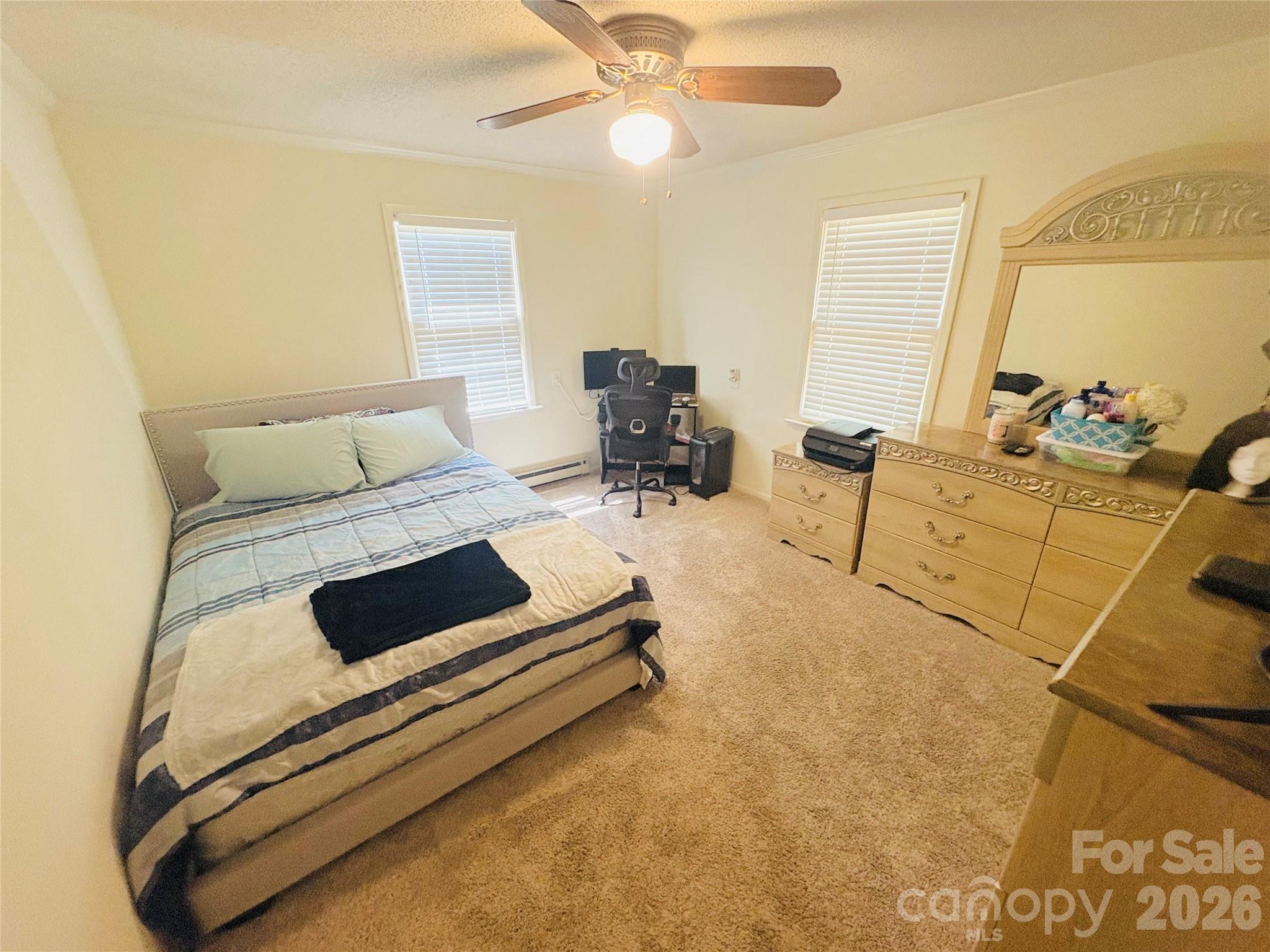 1481 Grace Avenue — Lancaster