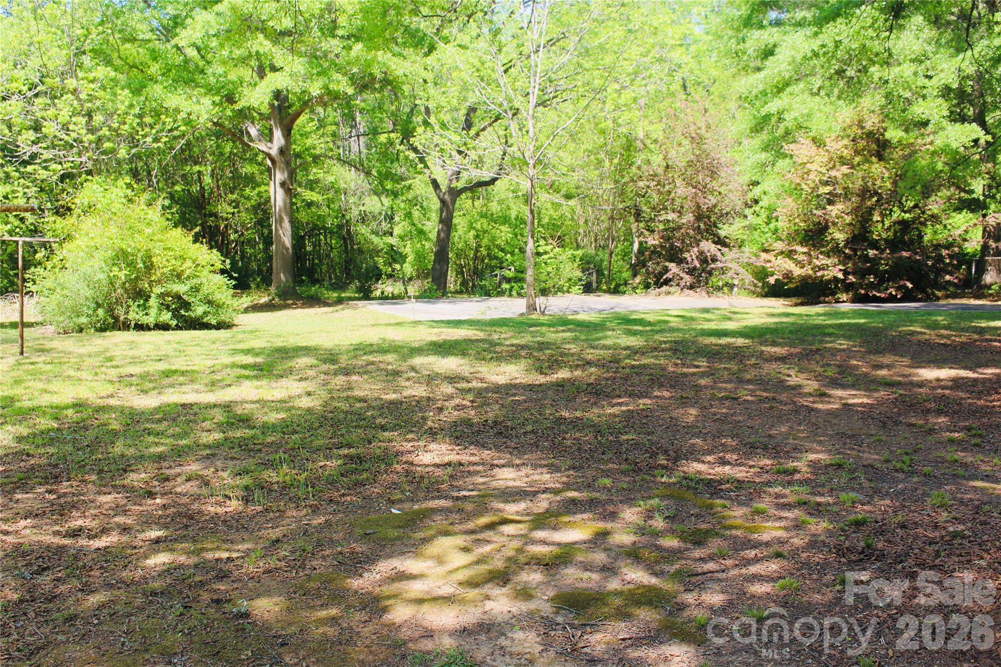 1481 Grace Avenue — Lancaster