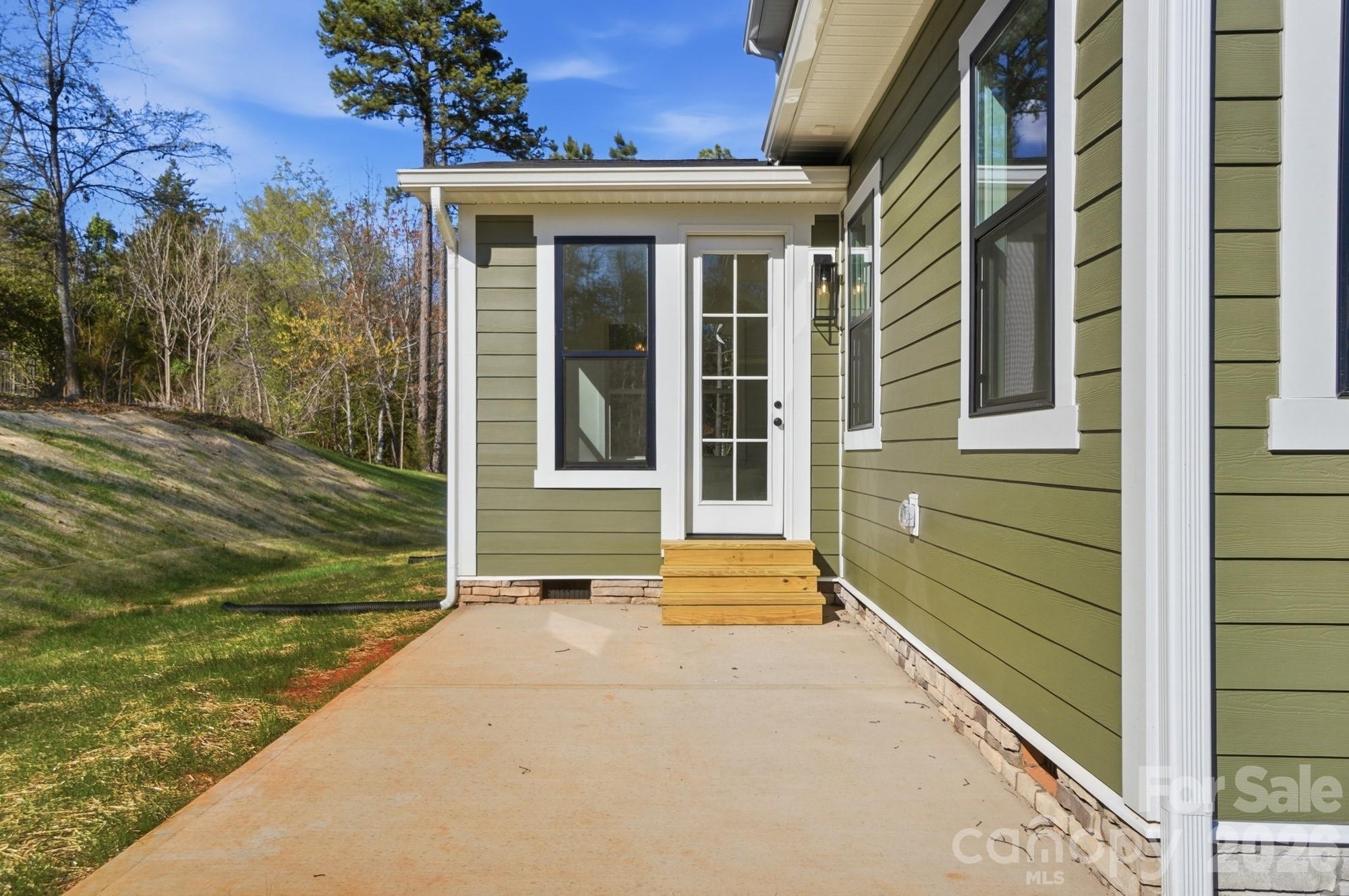 208 Cross Creek Drive — Cherryville