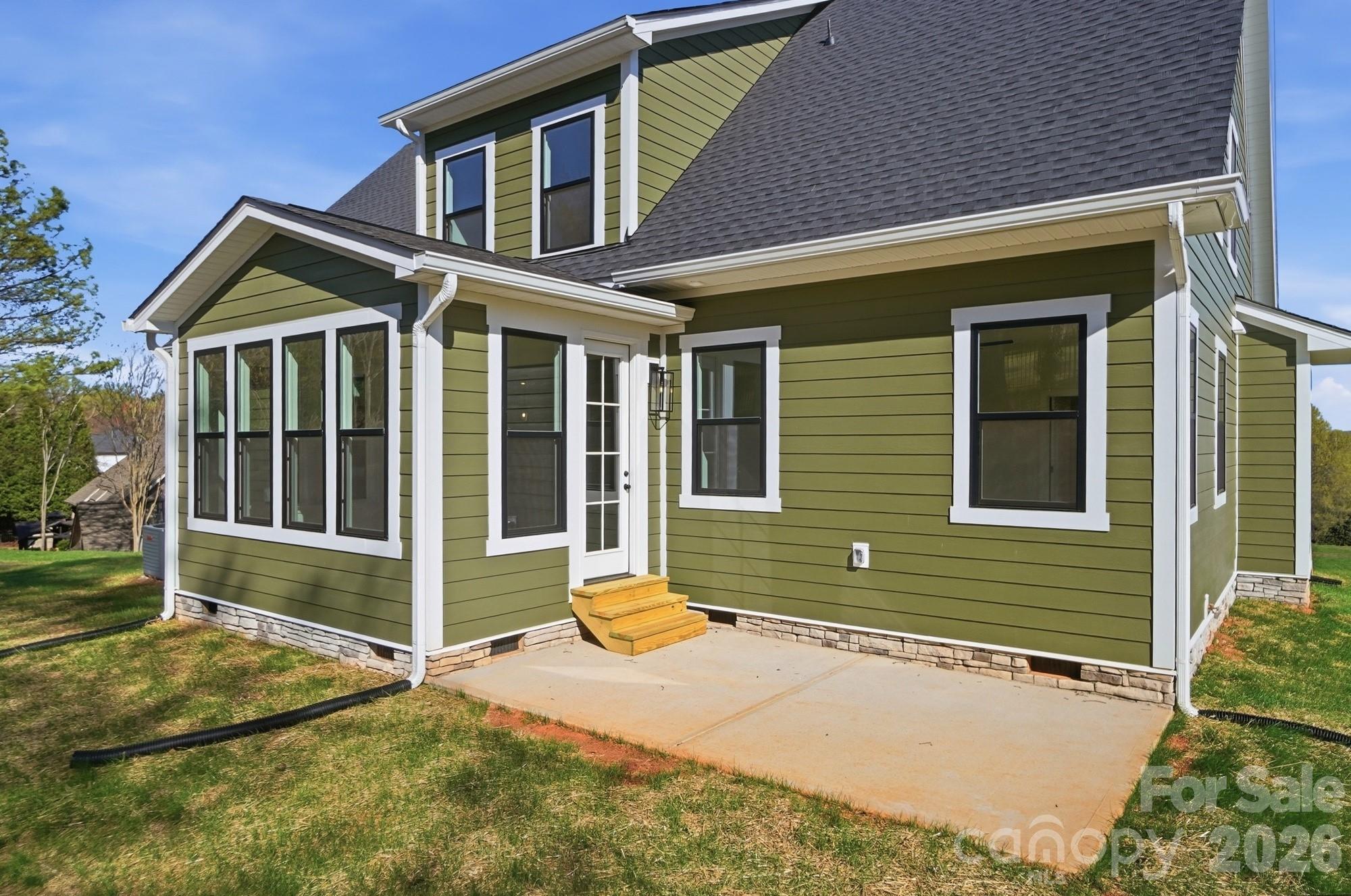 208 Cross Creek Drive — Cherryville
