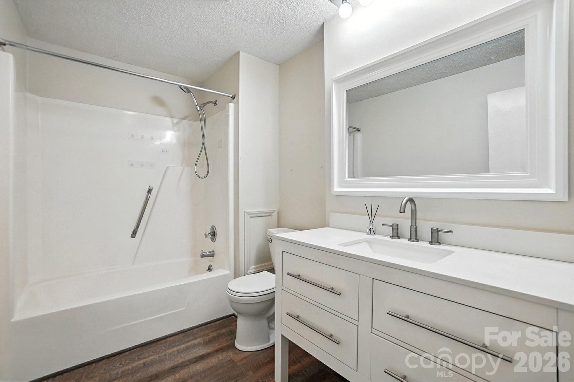 1101 Surry Lane — Gastonia