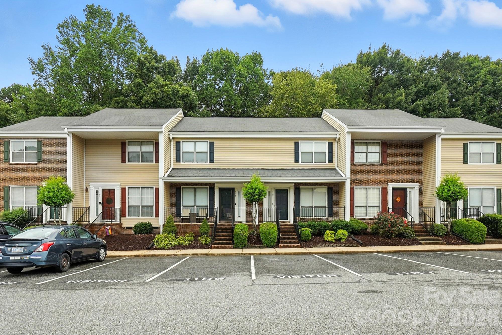 1101 Surry Lane — Gastonia