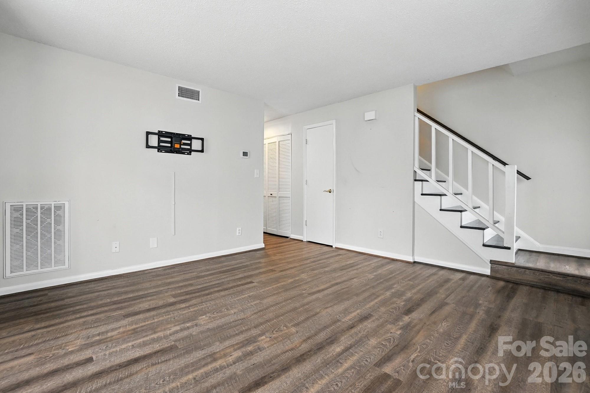 1101 Surry Lane — Gastonia