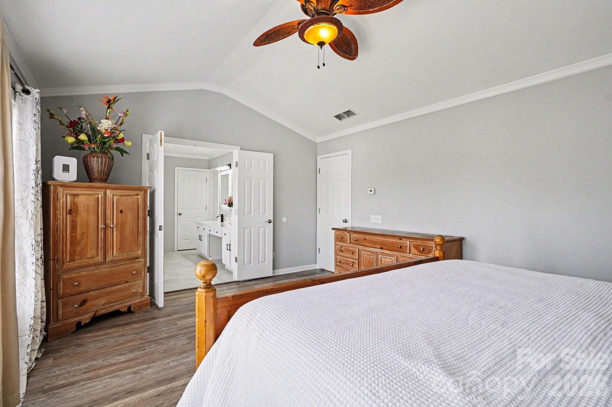 8727 Fieldcroft Drive — Charlotte