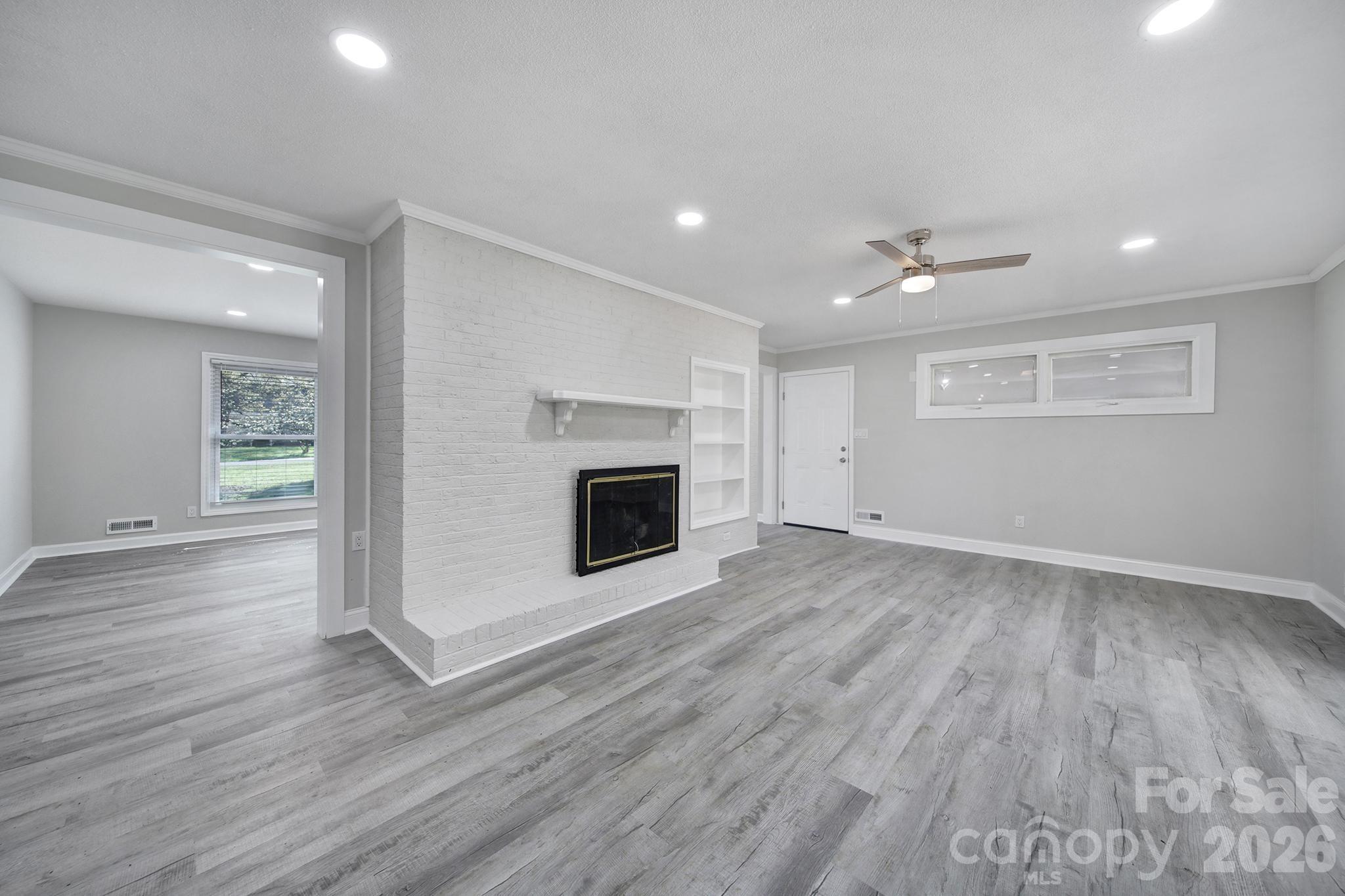 519 Amon Lane — Pineville