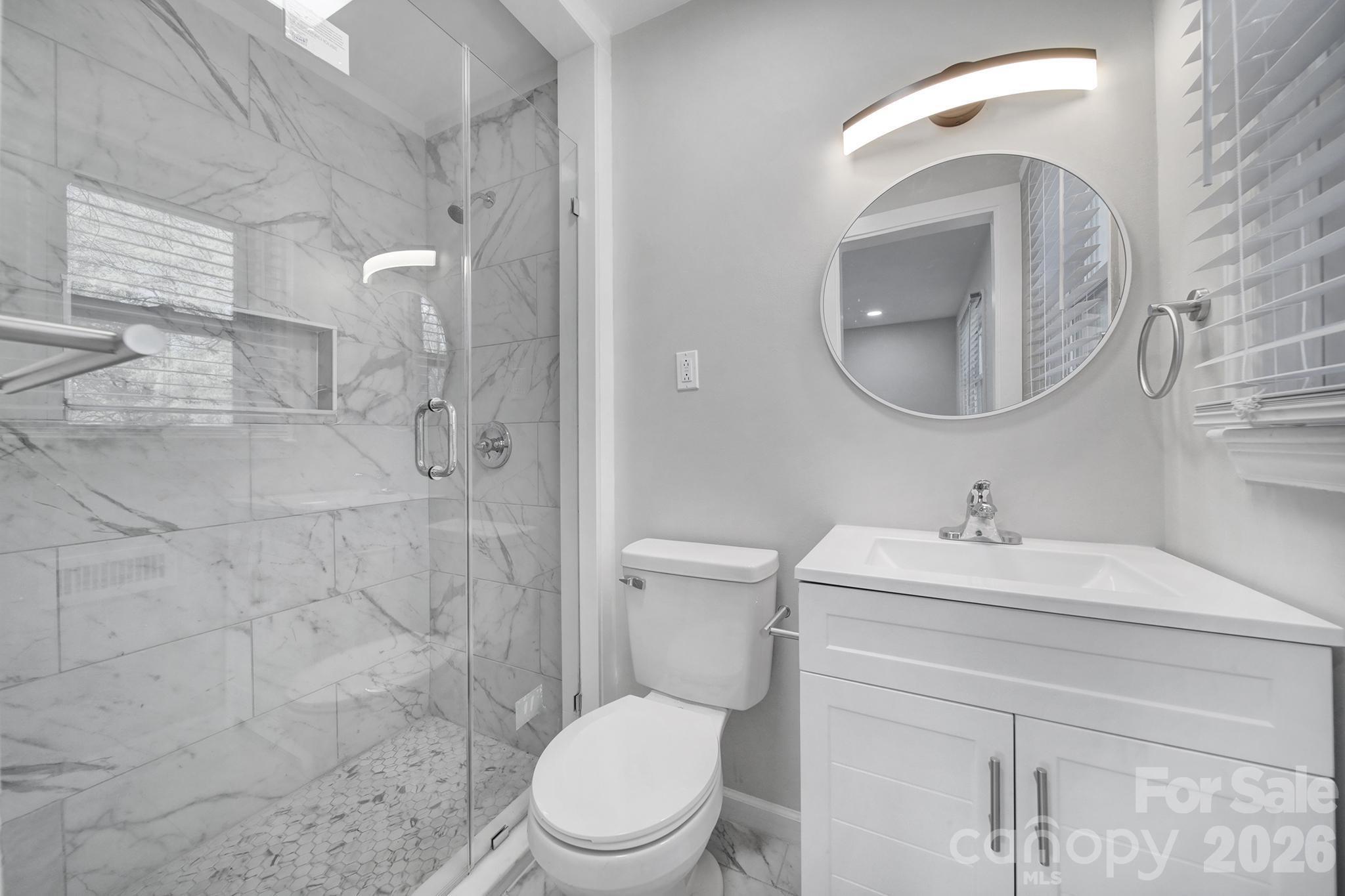 519 Amon Lane — Pineville
