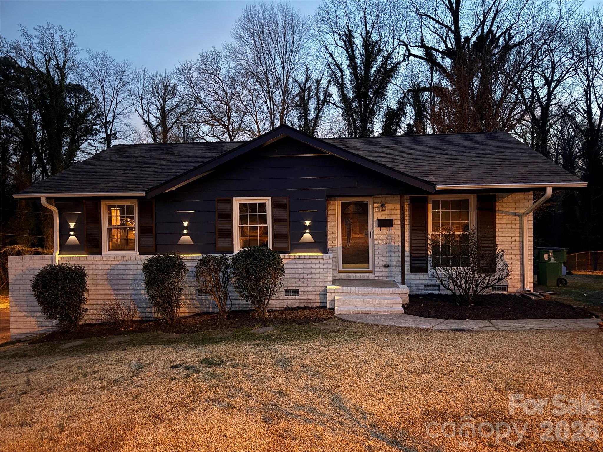 1423 Chelveston Drive — Charlotte