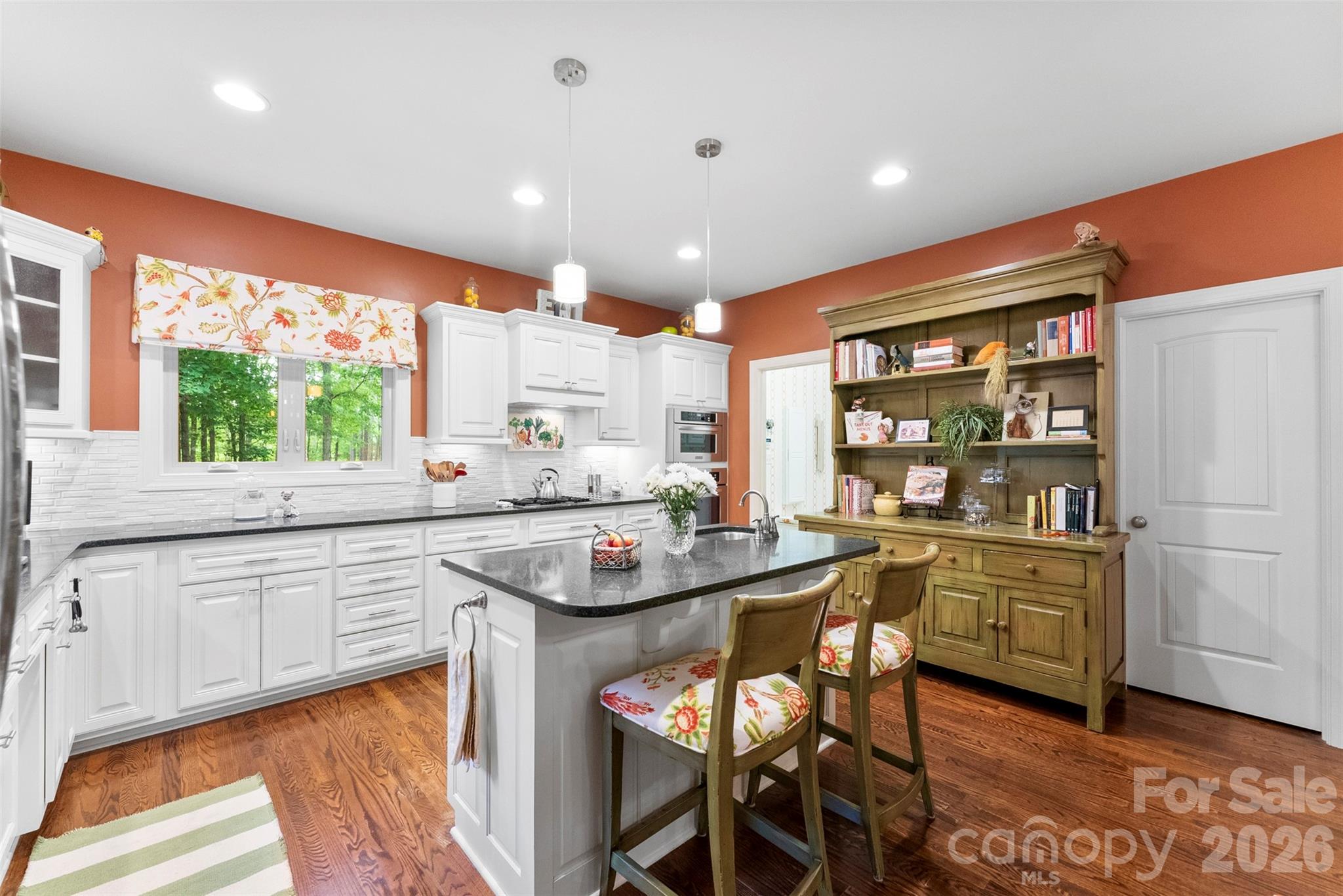 6599 Majestic Pine Drive — Vale