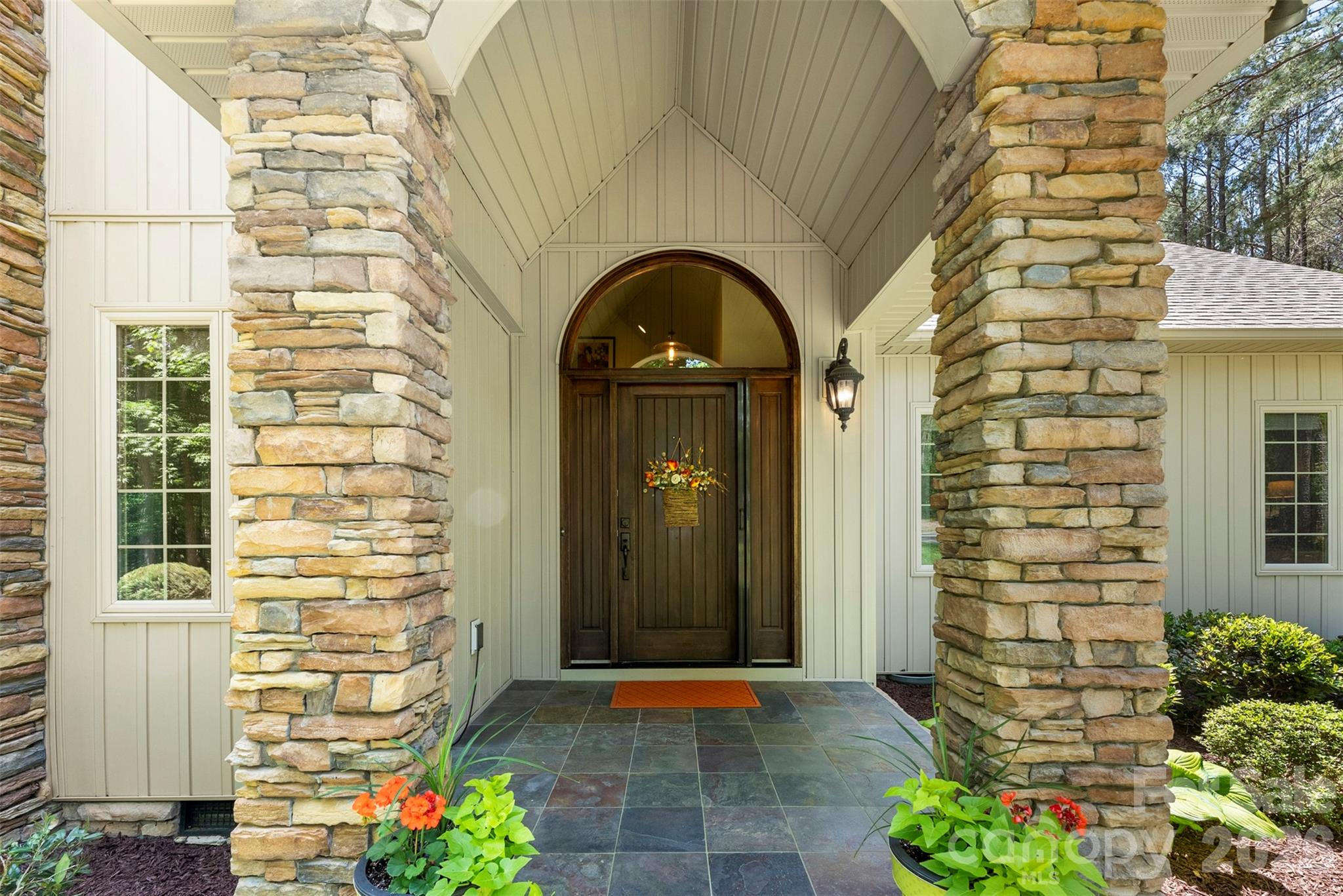 6599 Majestic Pine Drive — Vale