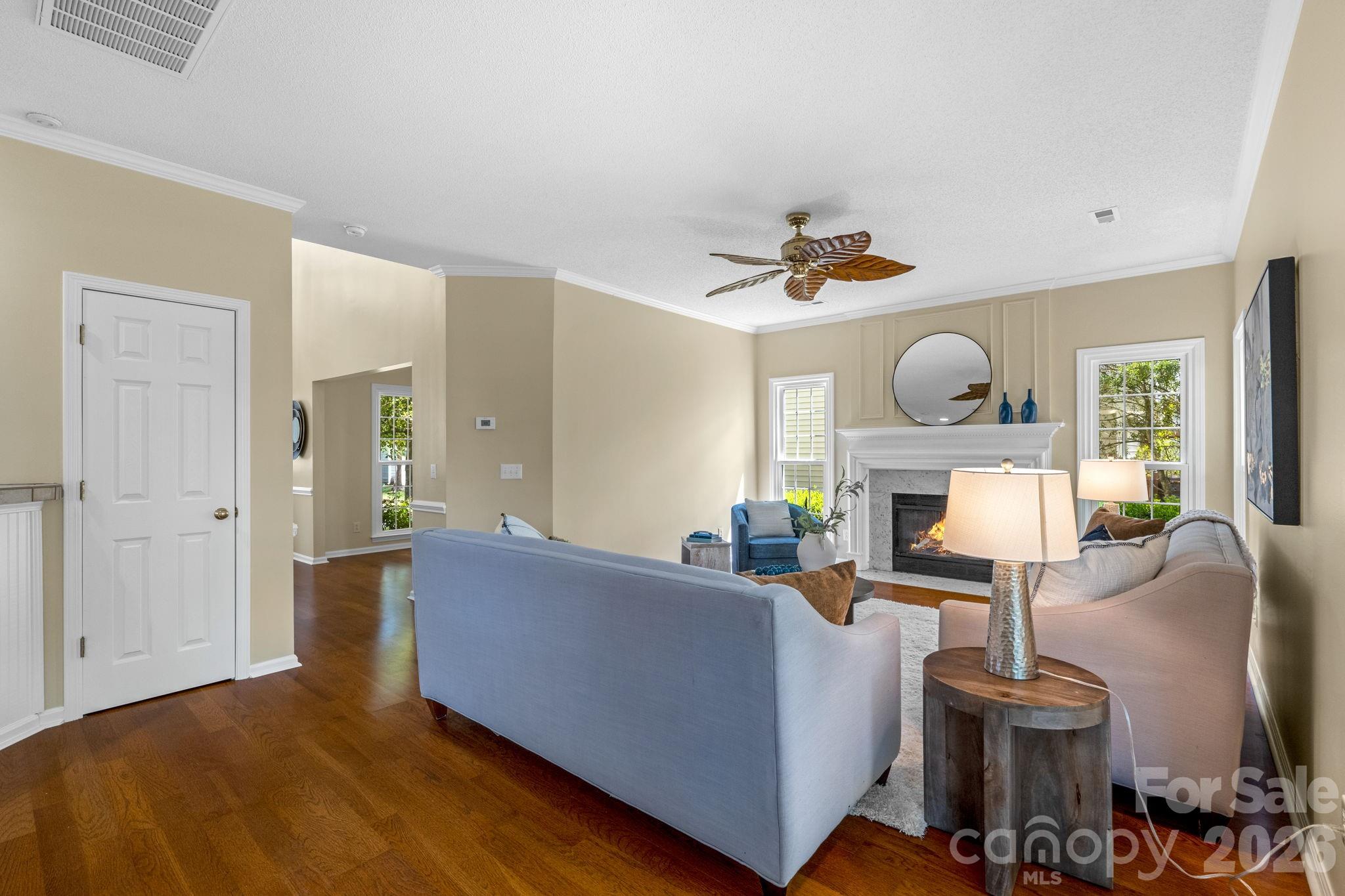 8501 Tonawanda Drive — Charlotte