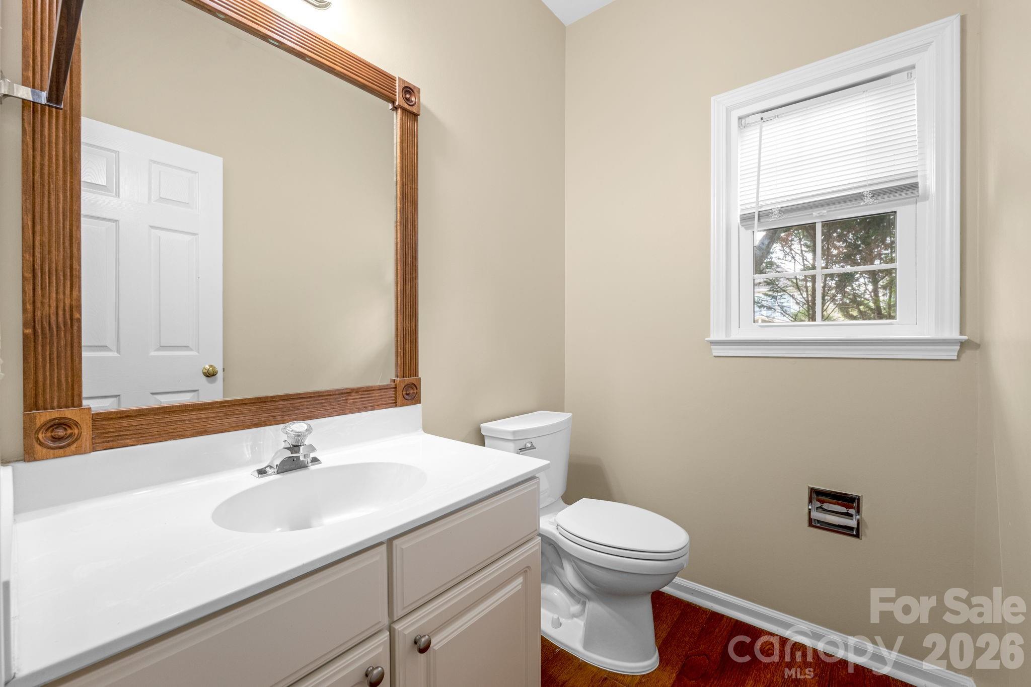 8501 Tonawanda Drive — Charlotte