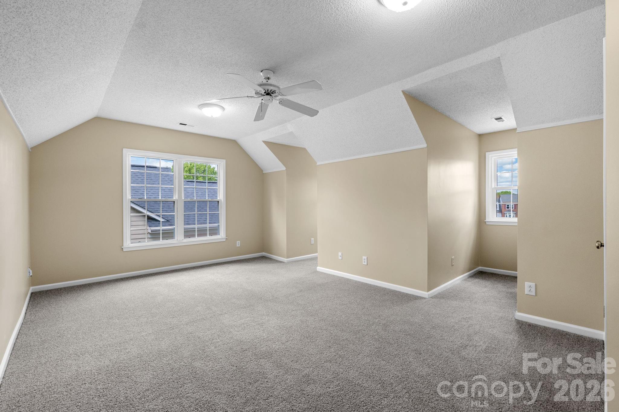 8501 Tonawanda Drive — Charlotte
