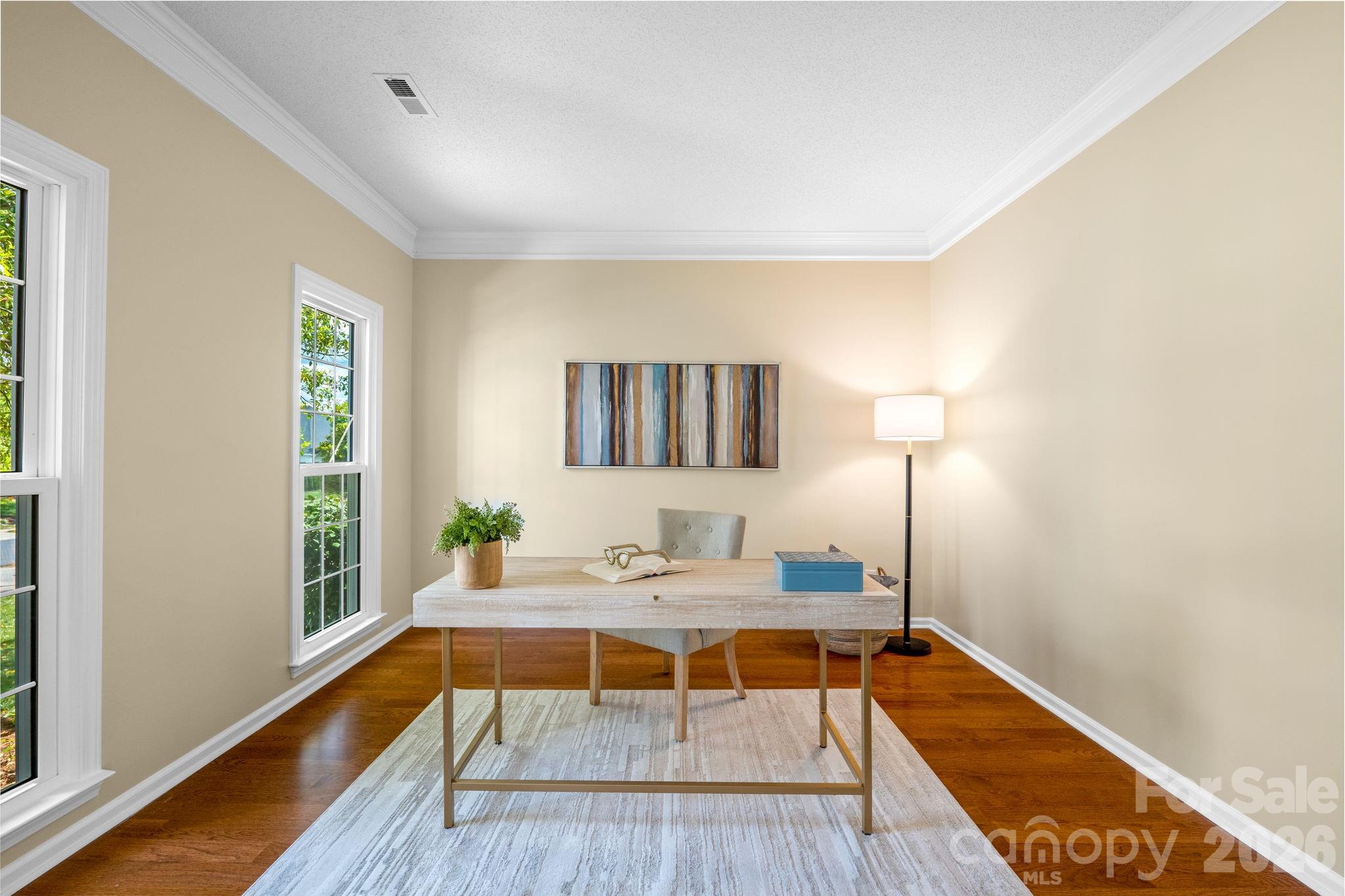 8501 Tonawanda Drive — Charlotte