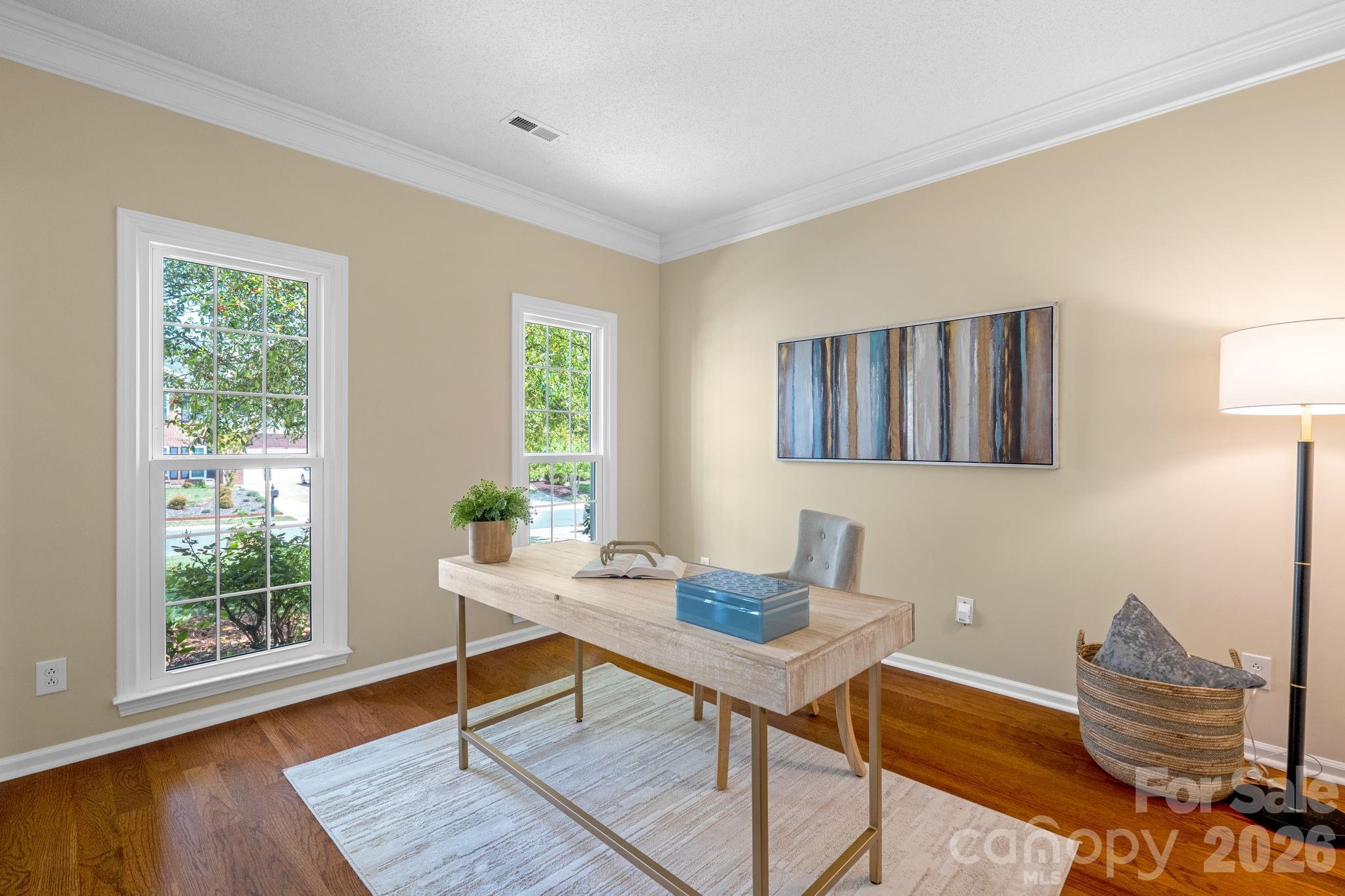 8501 Tonawanda Drive — Charlotte