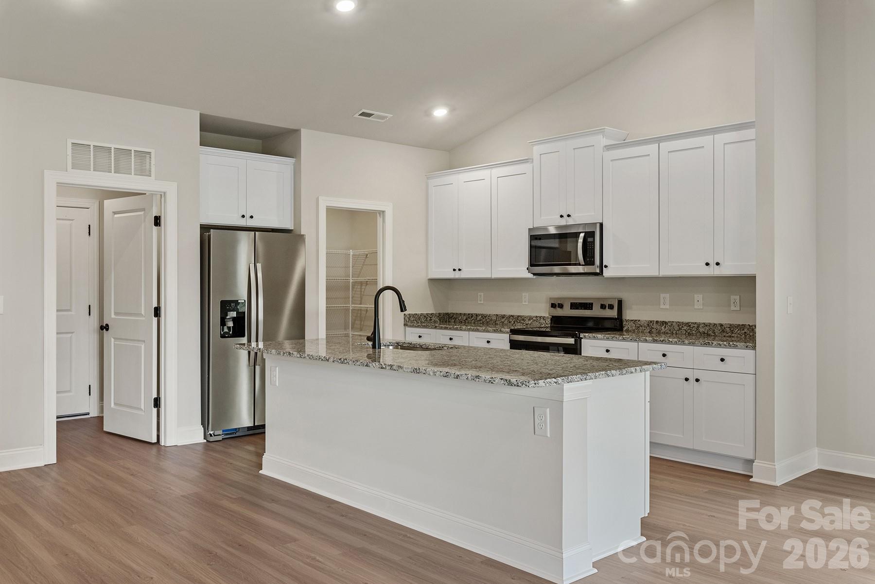 6721 Fairford Drive — Charlotte
