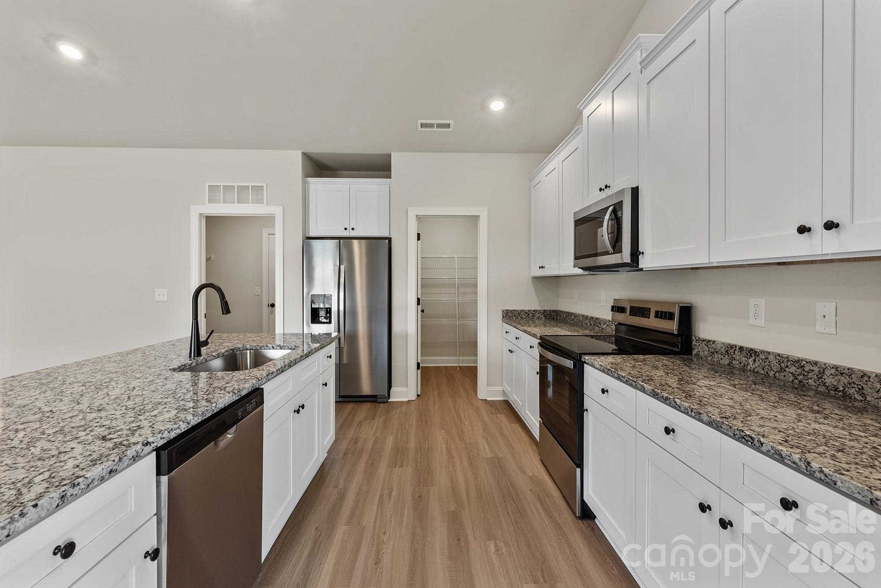 6721 Fairford Drive — Charlotte