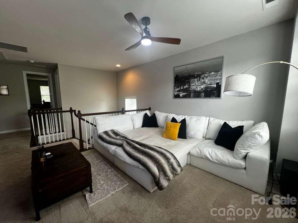 5347 Baker Lane — Clover