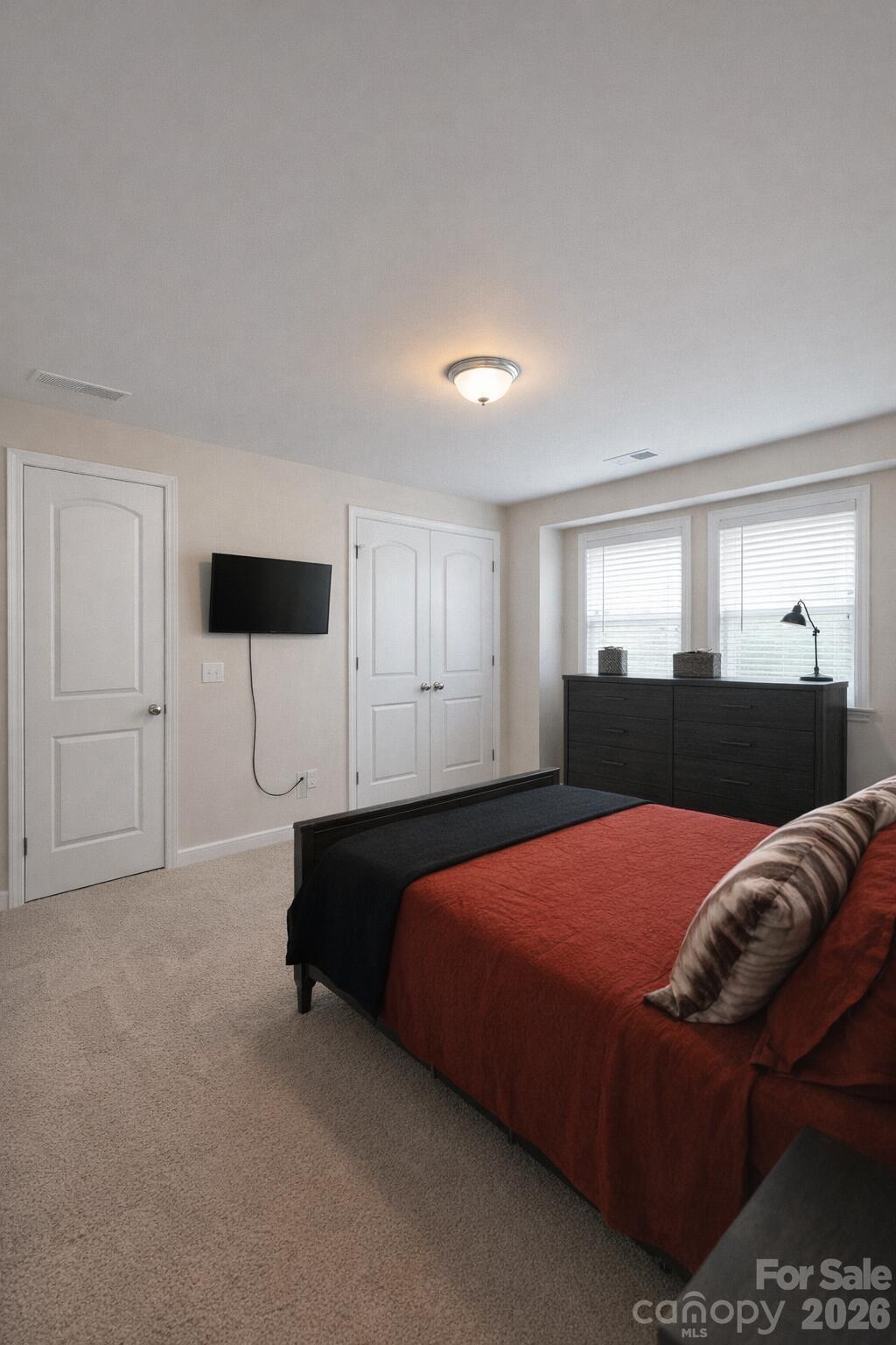5347 Baker Lane — Clover