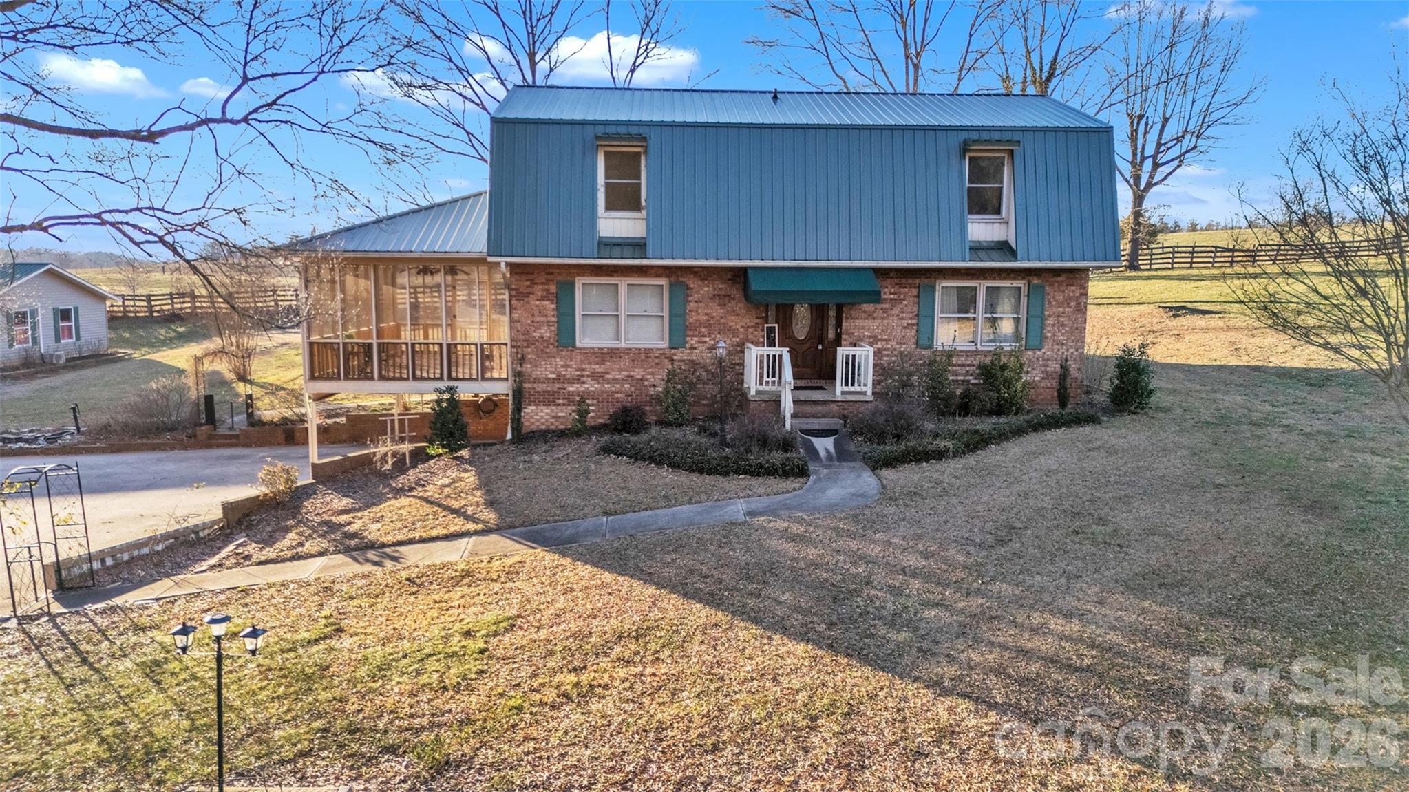 280 Forest Acres Lane — Taylorsville