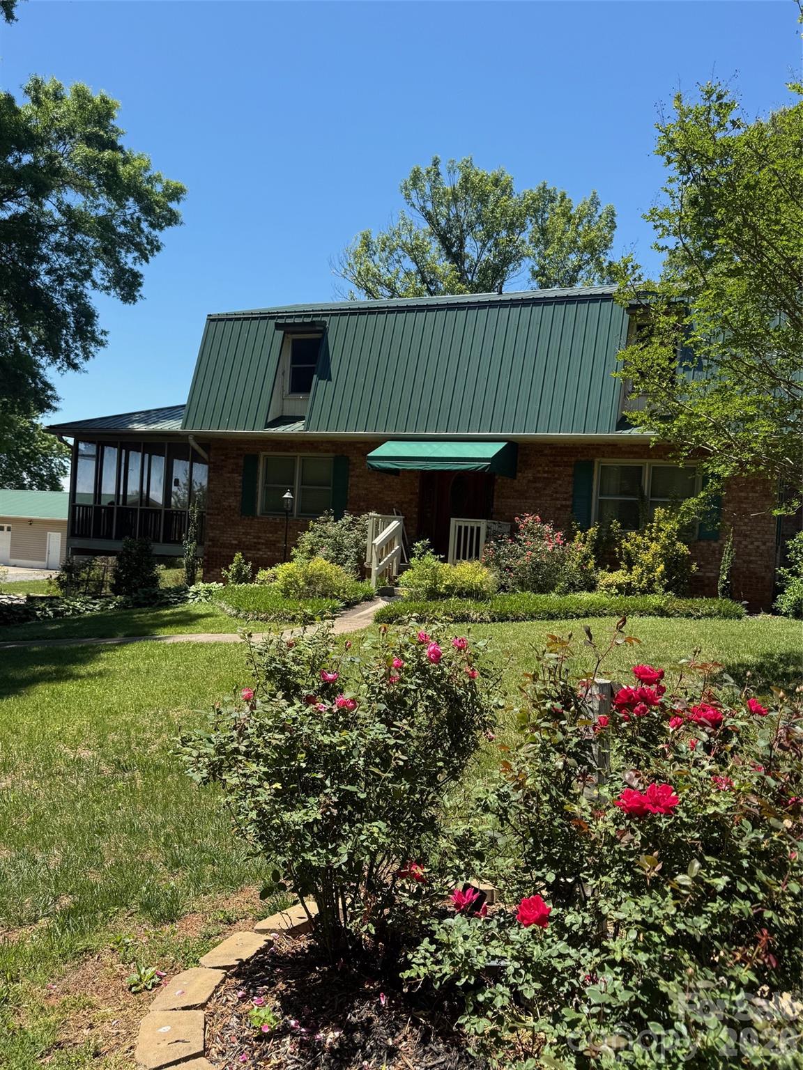 280 Forest Acres Lane — Taylorsville