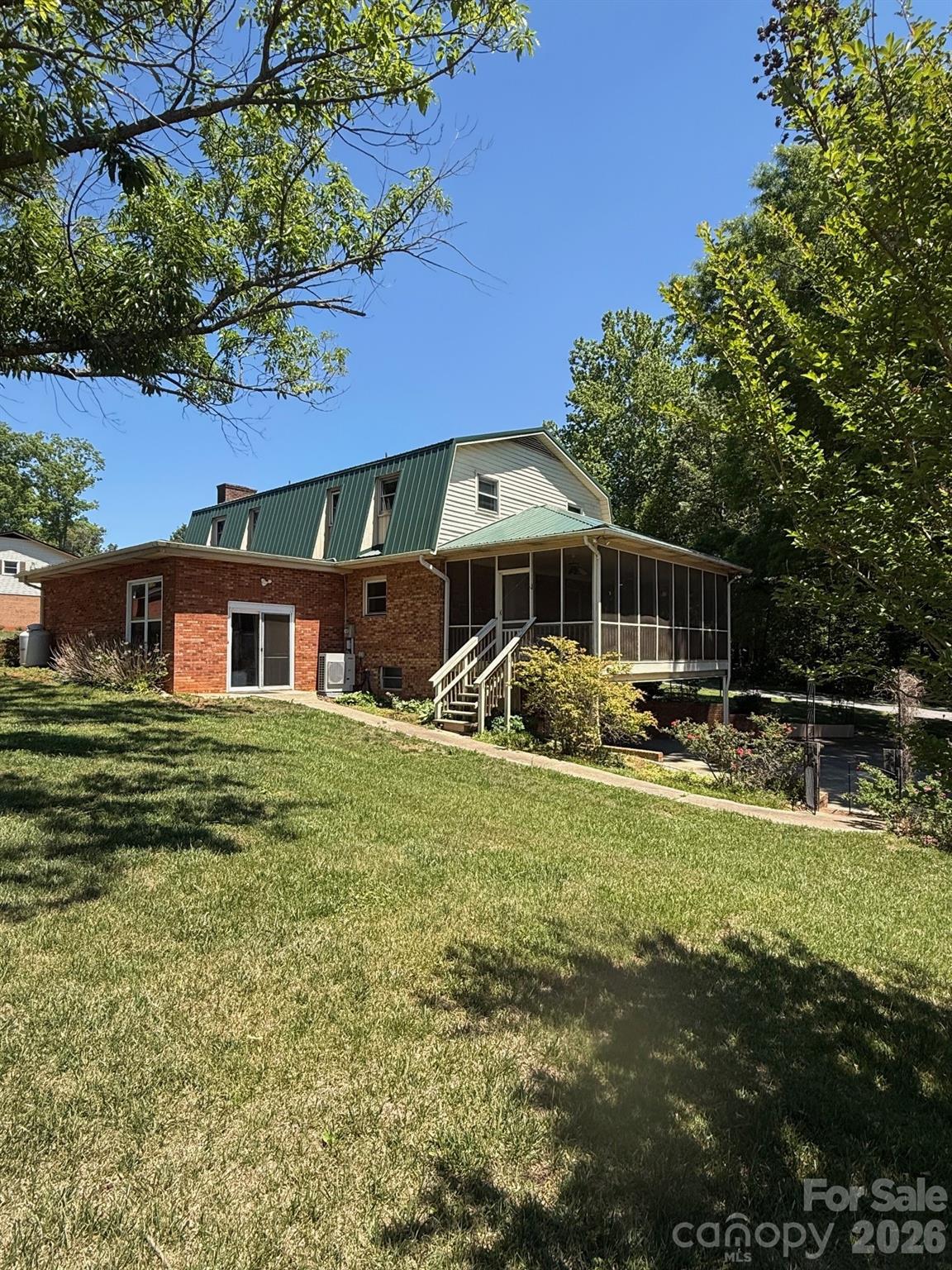 280 Forest Acres Lane — Taylorsville