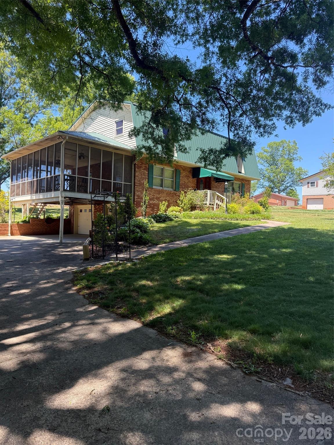 280 Forest Acres Lane — Taylorsville