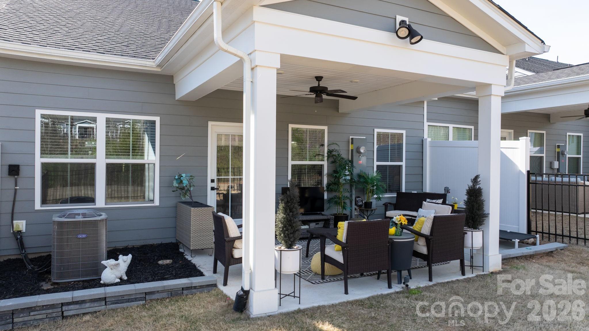 910 Prince Garrett Way — Denver