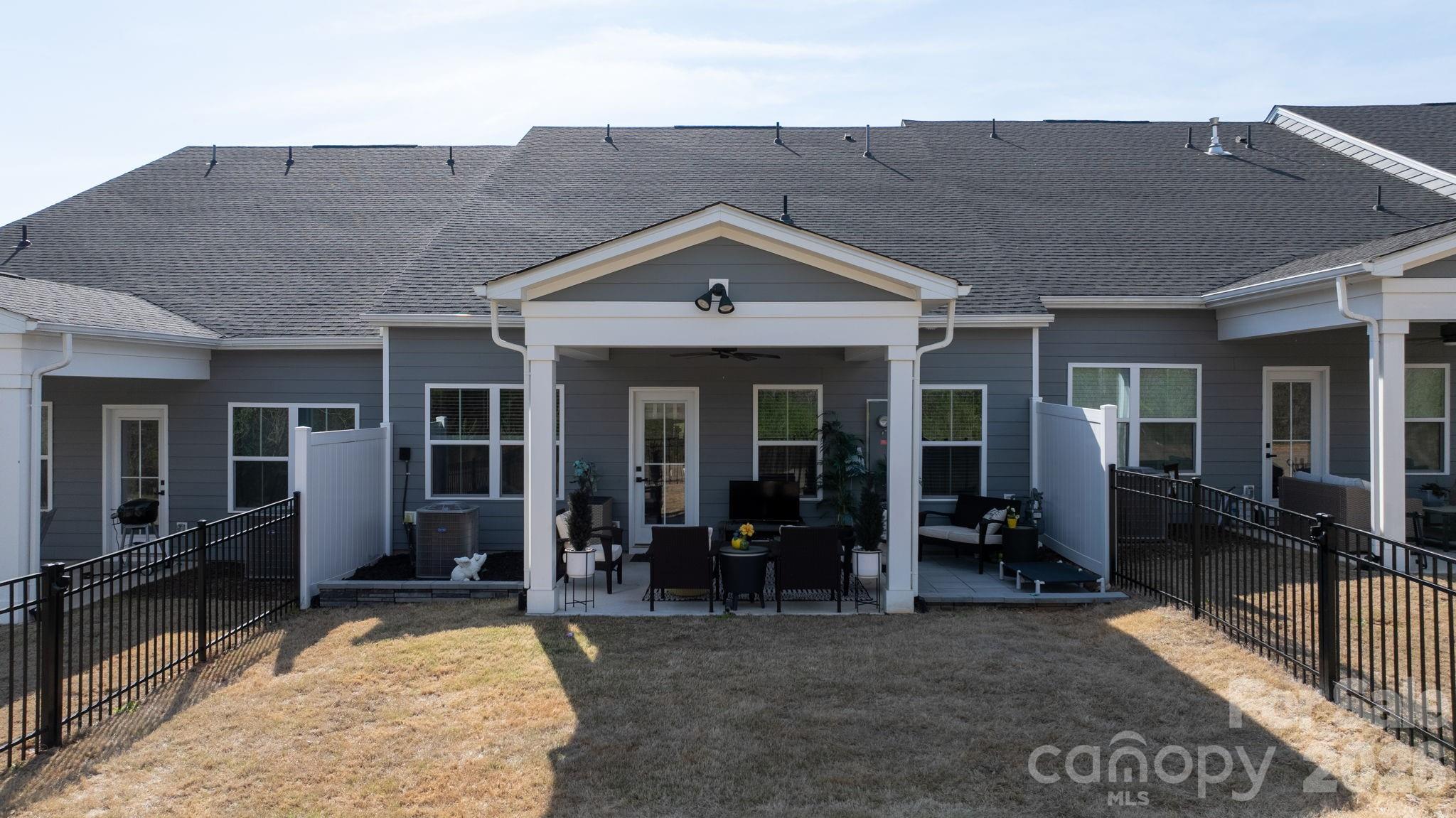 910 Prince Garrett Way — Denver