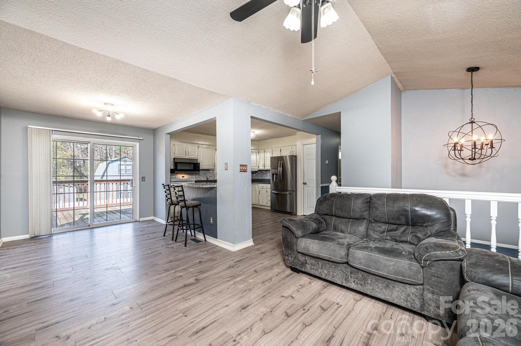 2681 Tumbleweed Drive — Lenoir