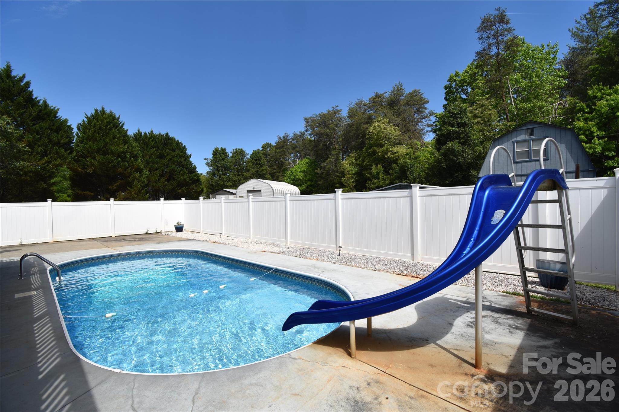 2681 Tumbleweed Drive — Lenoir