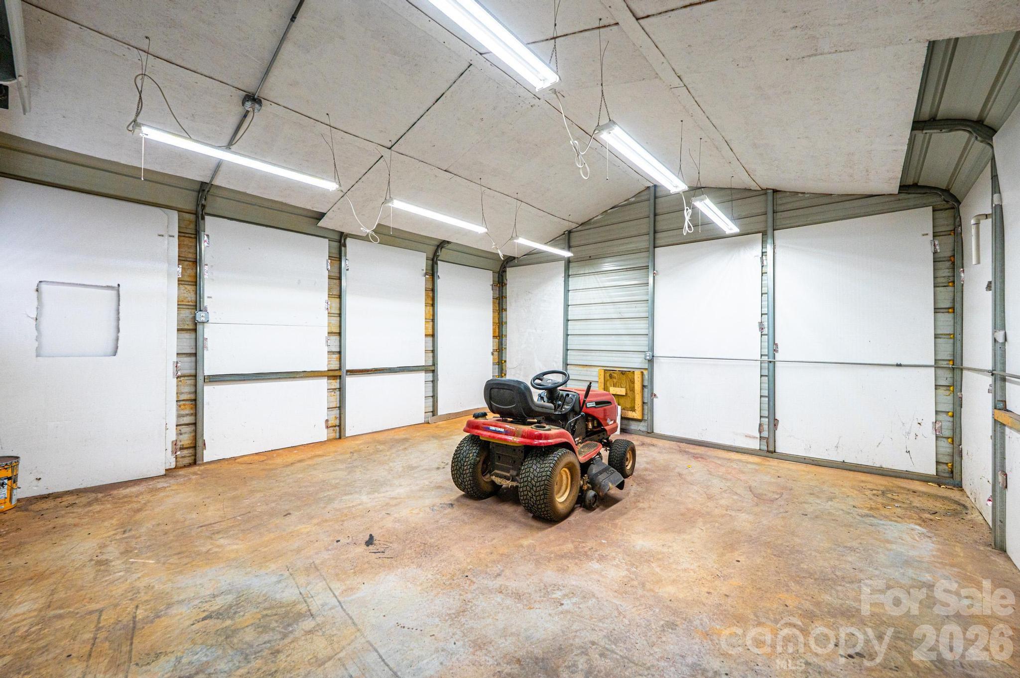2681 Tumbleweed Drive — Lenoir