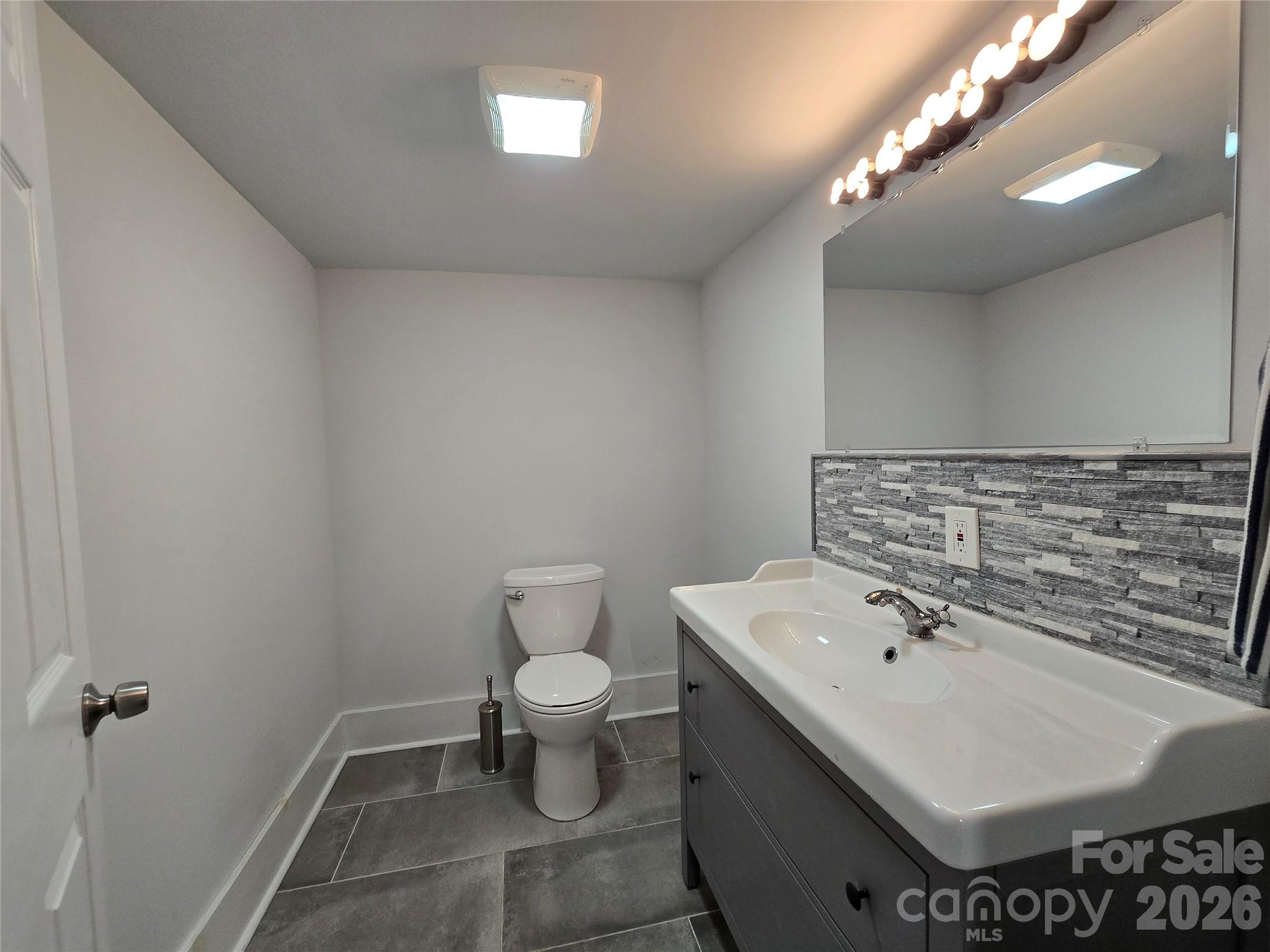 403 Stevens Street — China Grove