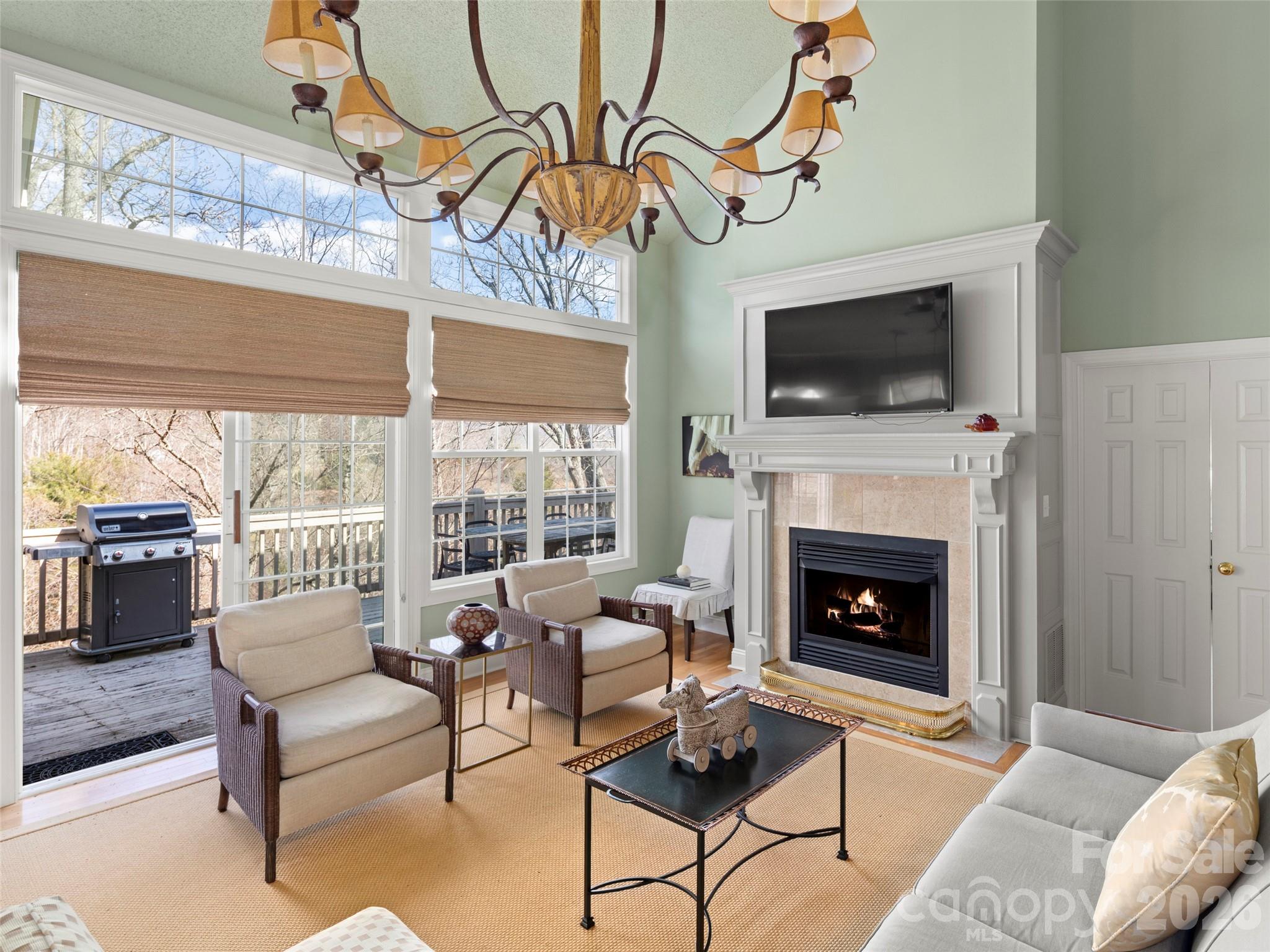 109 Poppy Lane — Asheville