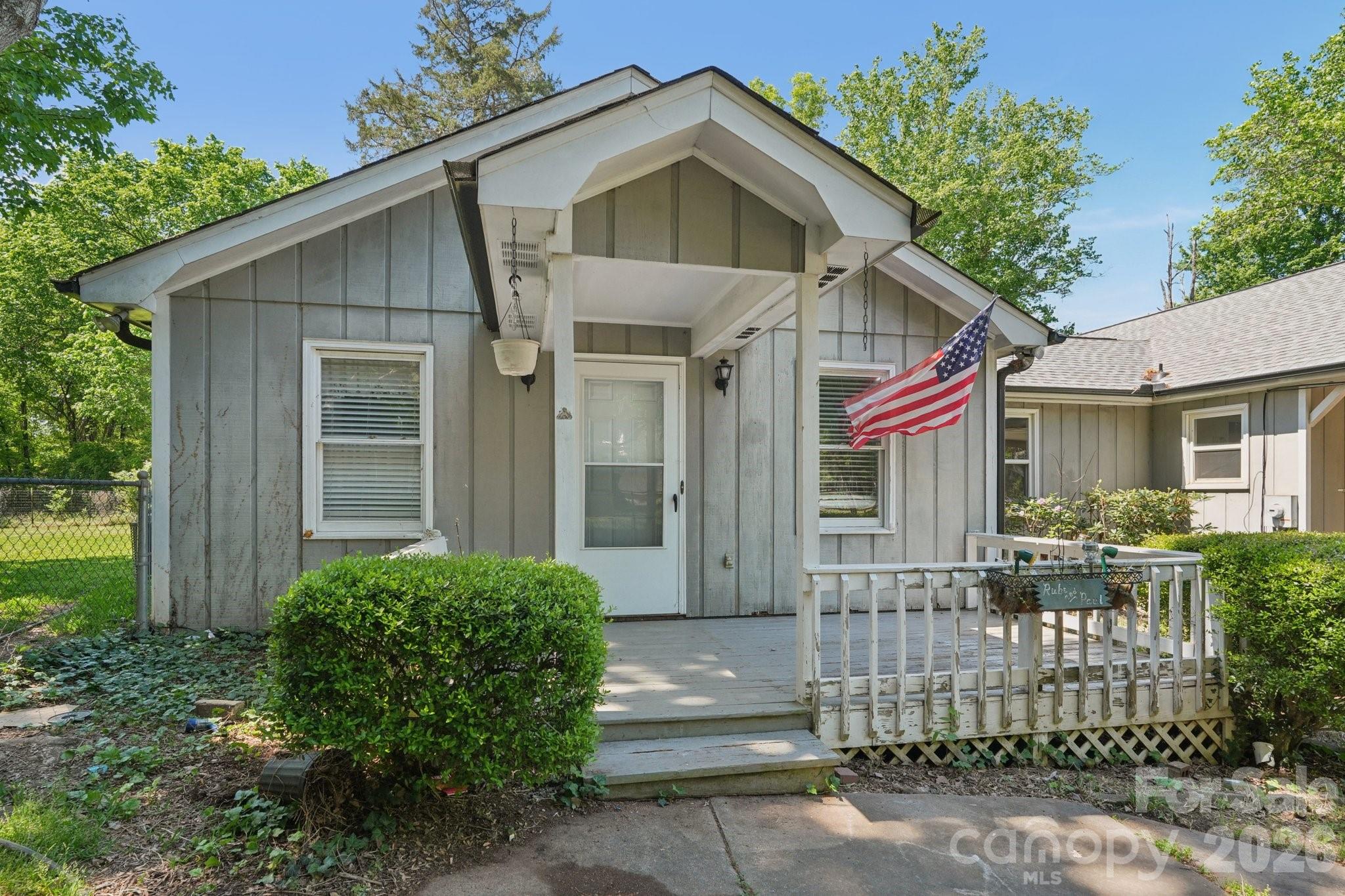1011 Robin Lane — Rock Hill