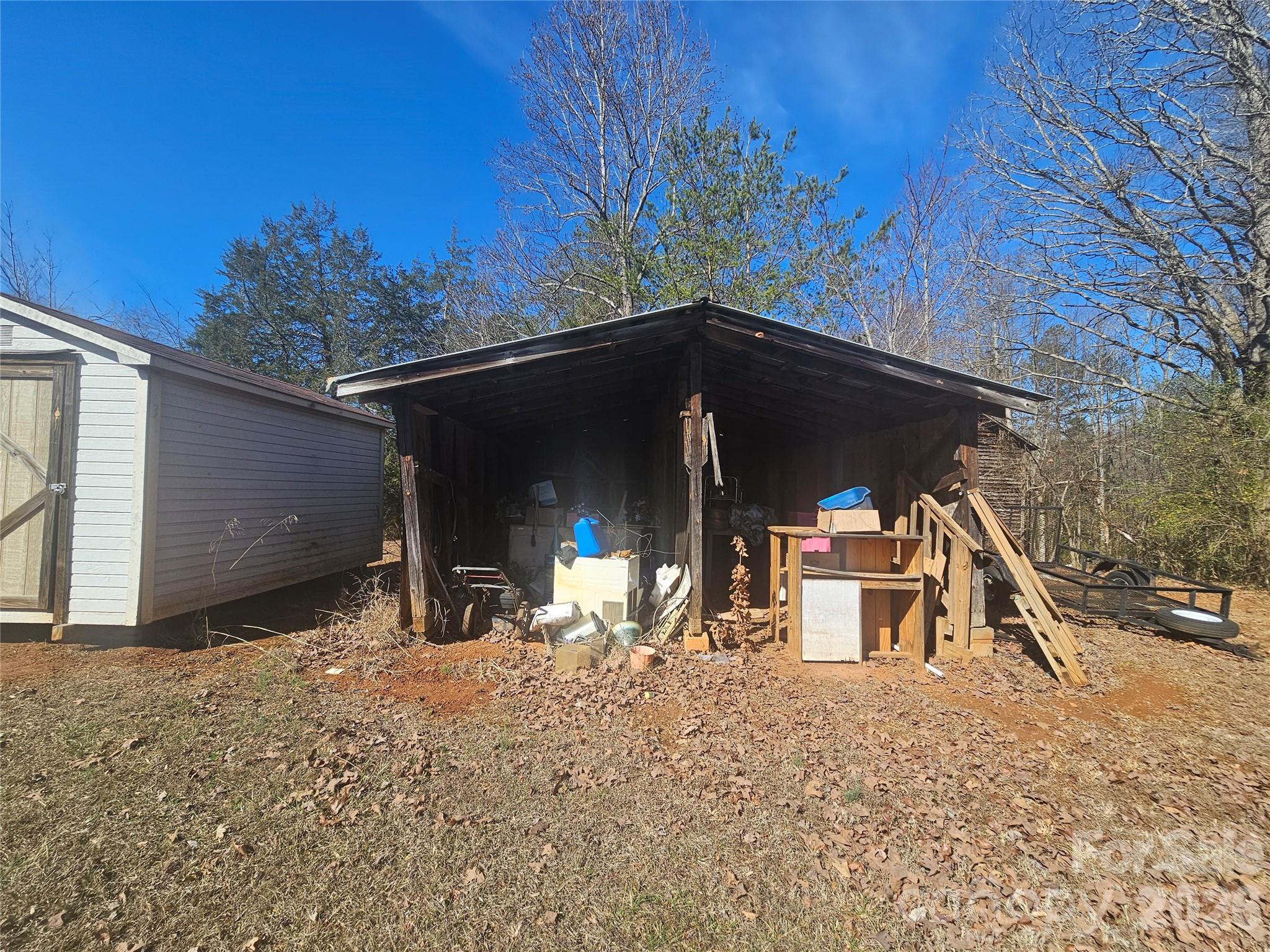 126 Susan Road — Casar