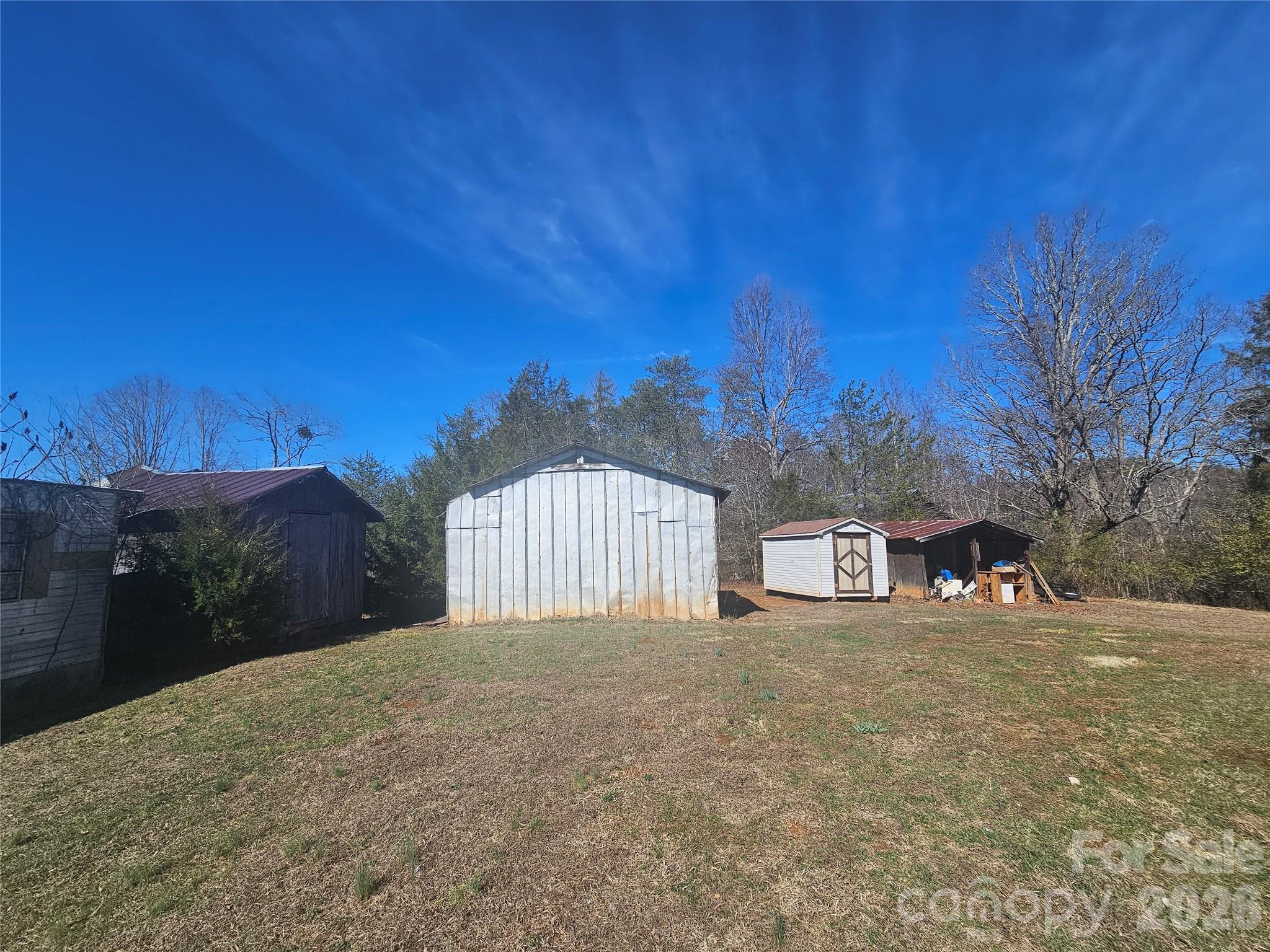 126 Susan Road — Casar