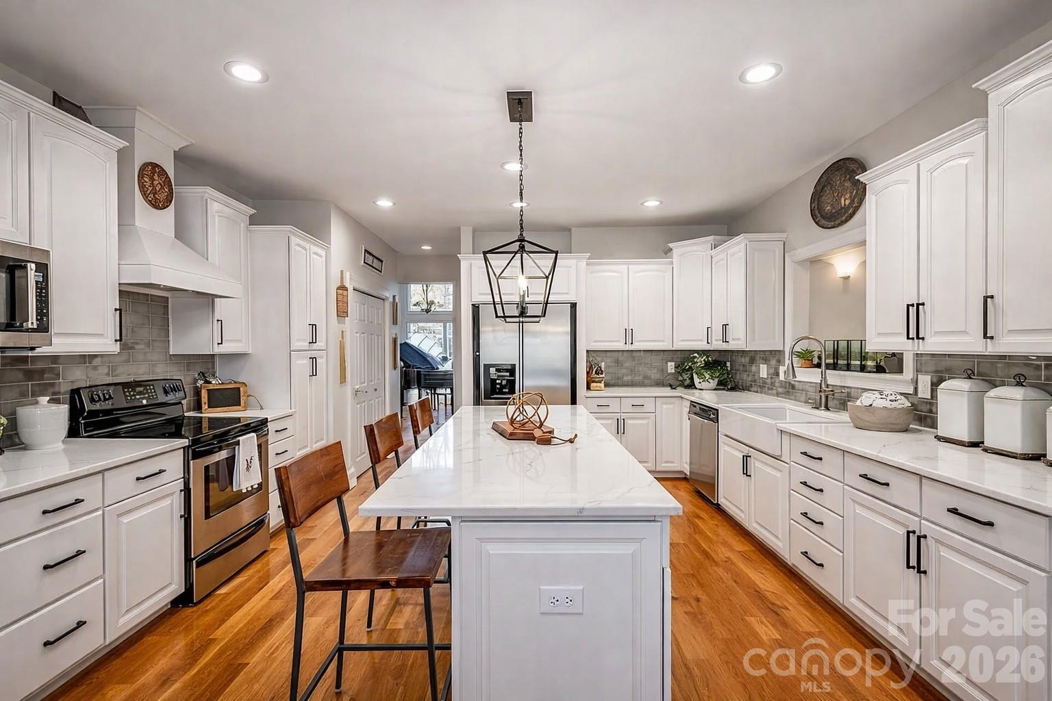 176 Patternote Road — Mooresville