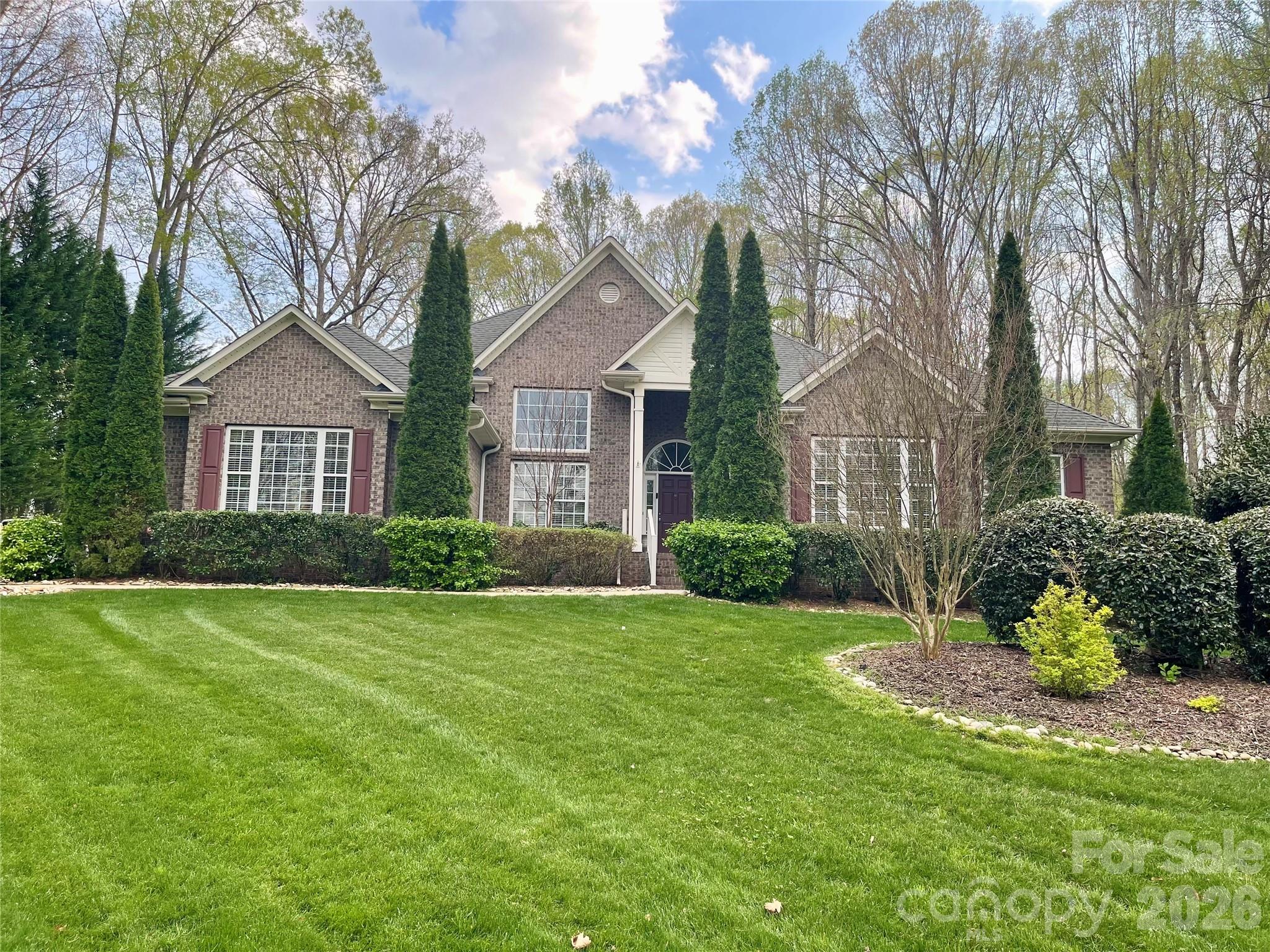 176 Patternote Road — Mooresville