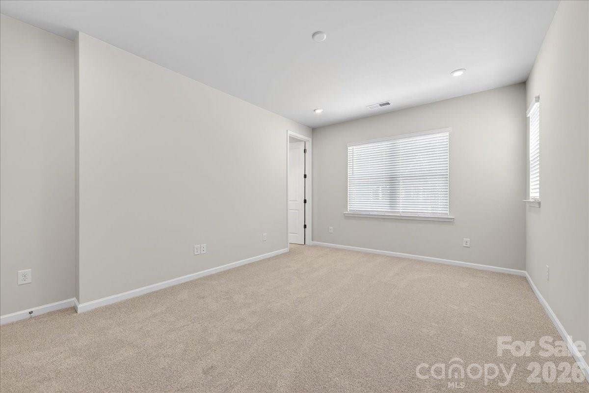 8426 Discovery Lane — Charlotte