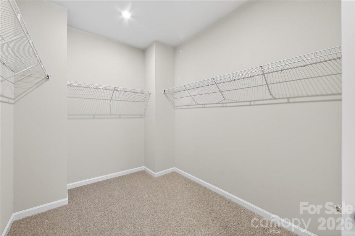 8426 Discovery Lane — Charlotte